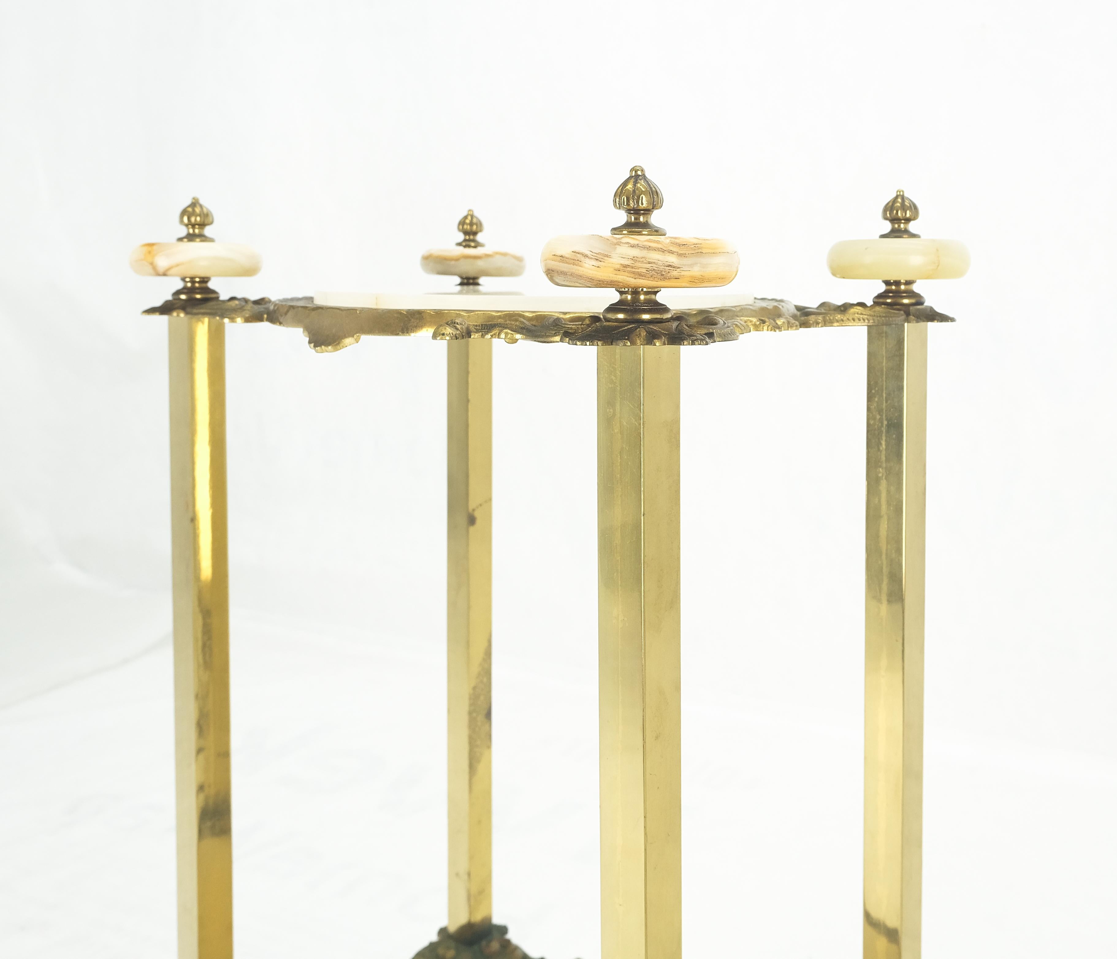 Épis de faîtage ovales en laiton et marbre onyx tournés pour lampe et table d'appoint style victorien MINT en vente 1