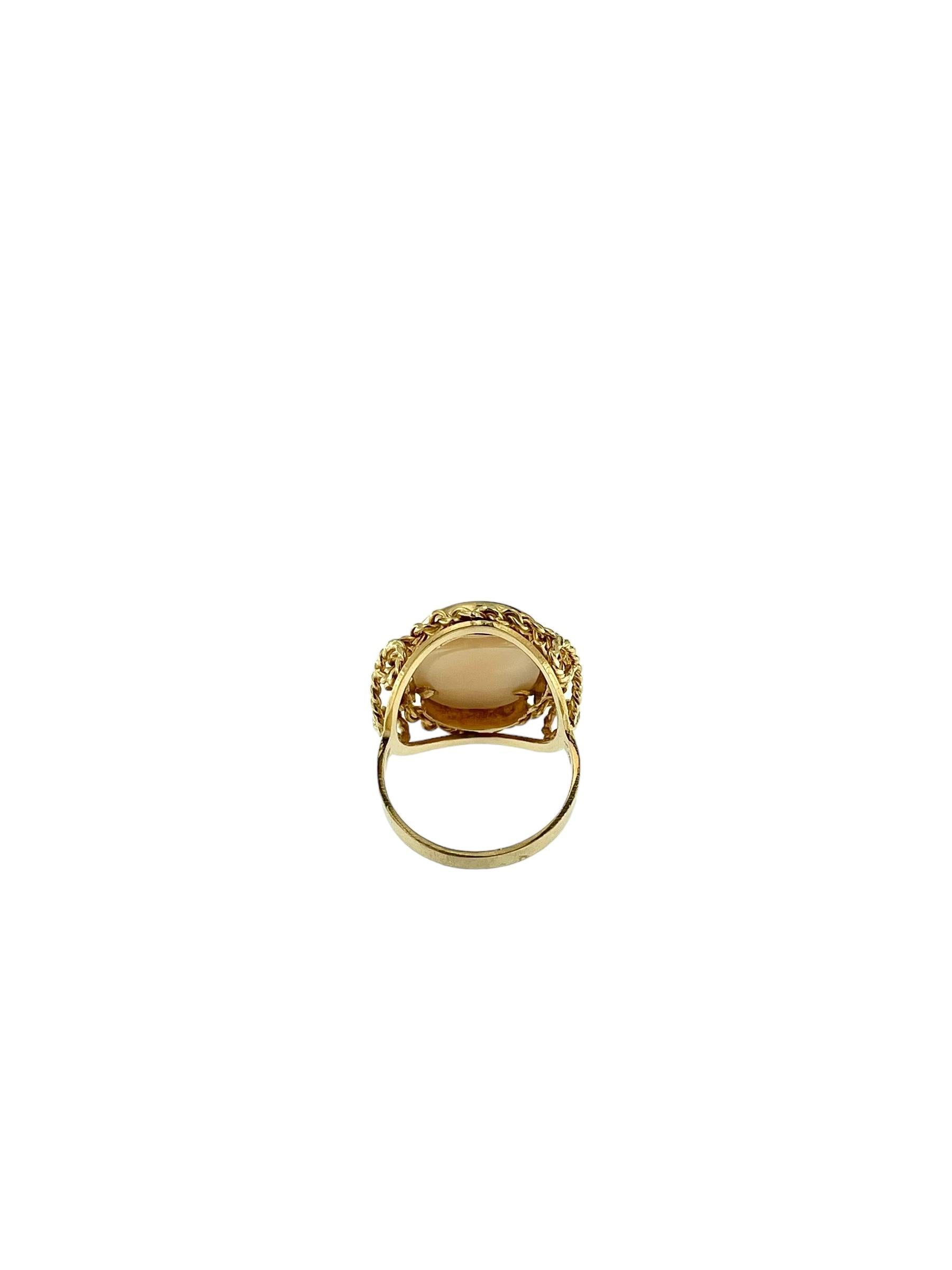 Victorian Style Cameo Yellow Gold Ring For Sale 2