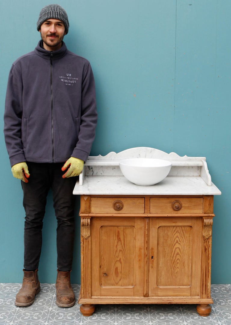 Victorian Style Carrara Marble Wash Basin For Sale at 1stDibs | antique ...