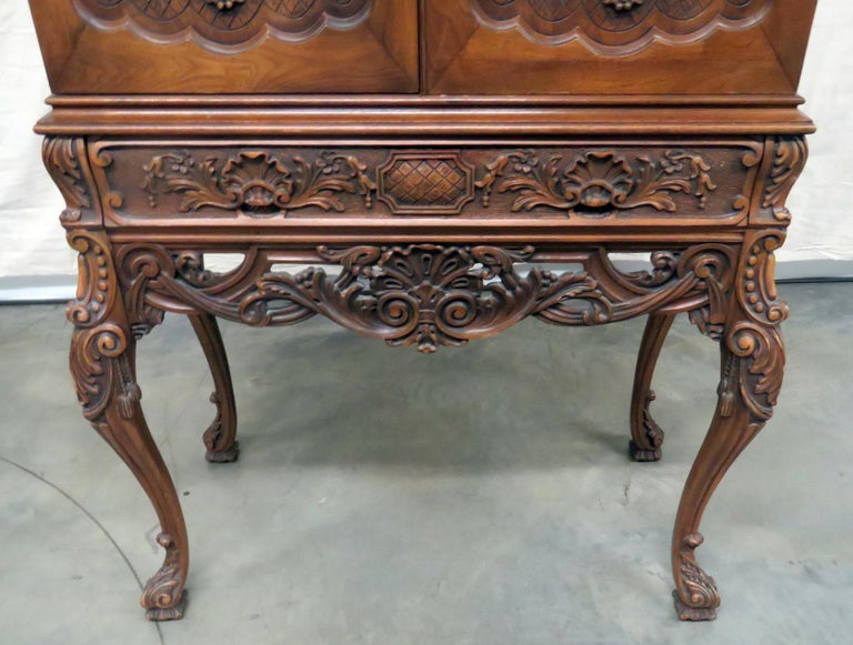 Victorian Style Carved Liquor For Sale at 1stdibs