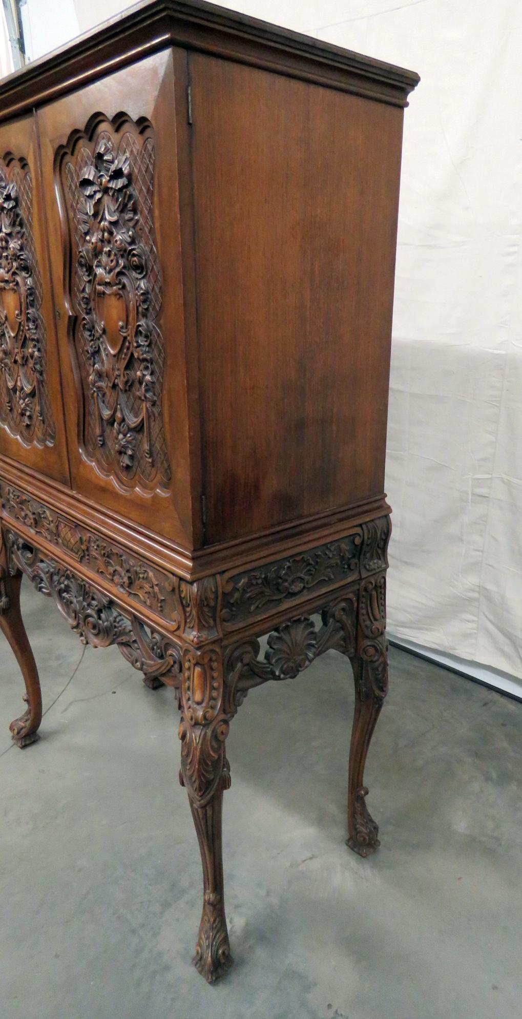 Victorian Small Size Carved English Georgian Style Carved Liquor or China Cabinet