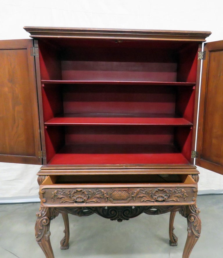 Victorian Style Carved Liquor For Sale at 1stdibs