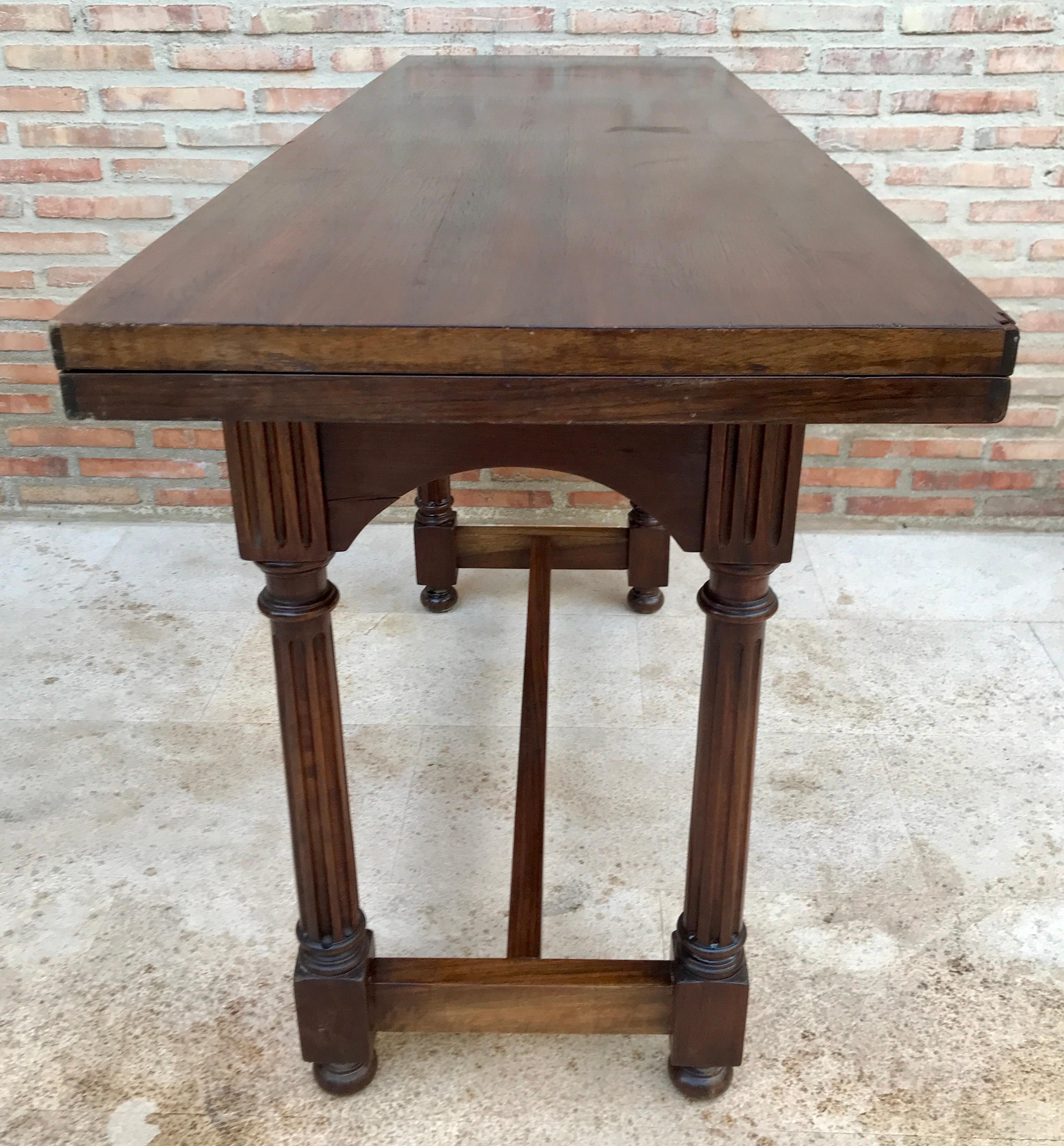 Victorian Style Carved Walnut Convertible Console or Dining Table For Sale 2