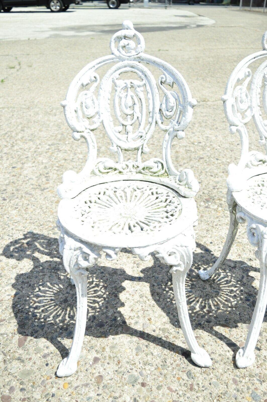 Victorian Style Cast Aluminum Ornate Outdoor Garden Chairs, Set of 4 In Good Condition In Philadelphia, PA
