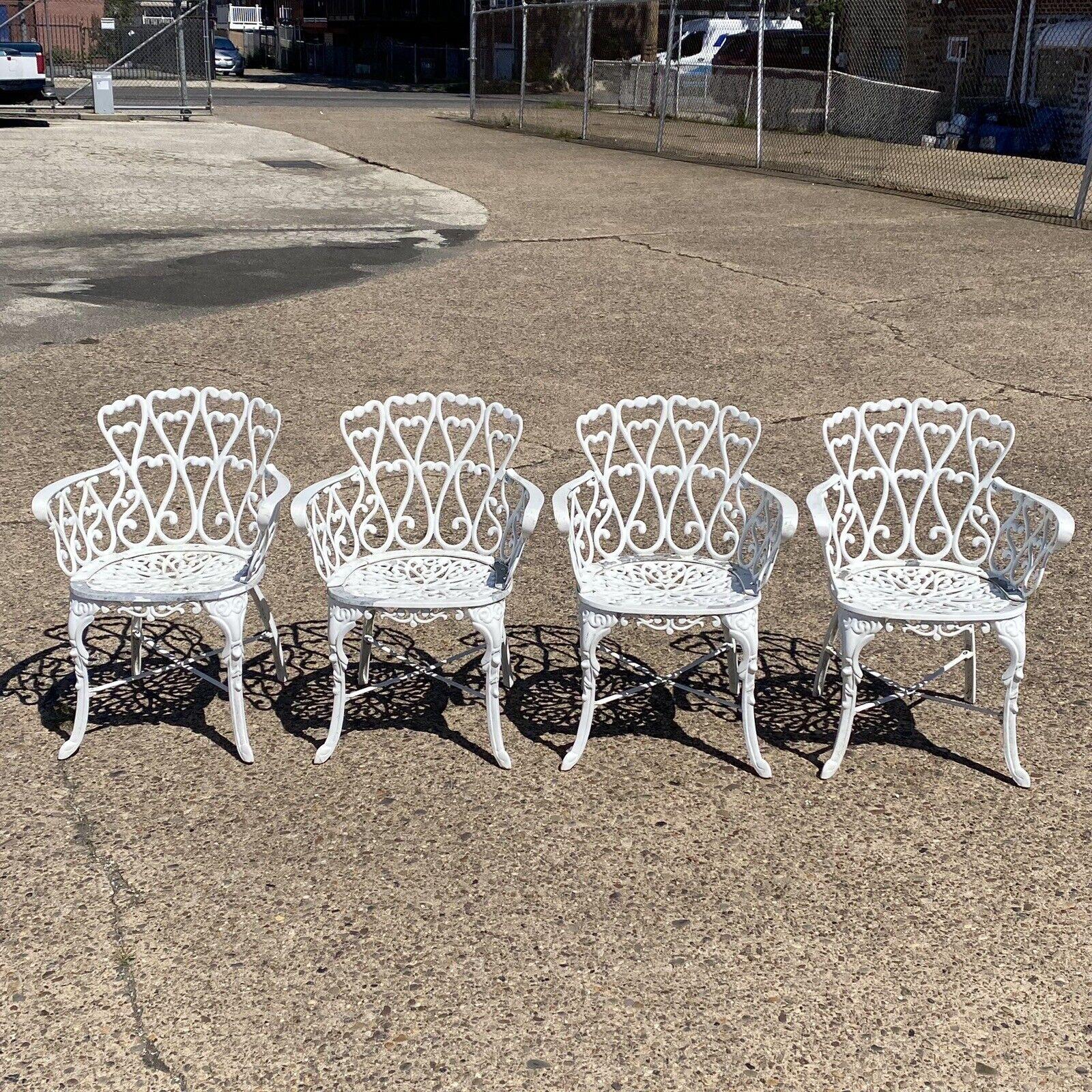 Victorian Style Cast Aluminum Scrolling Heart Back Garden Patio 5 Pc Dining Set In Good Condition In Philadelphia, PA