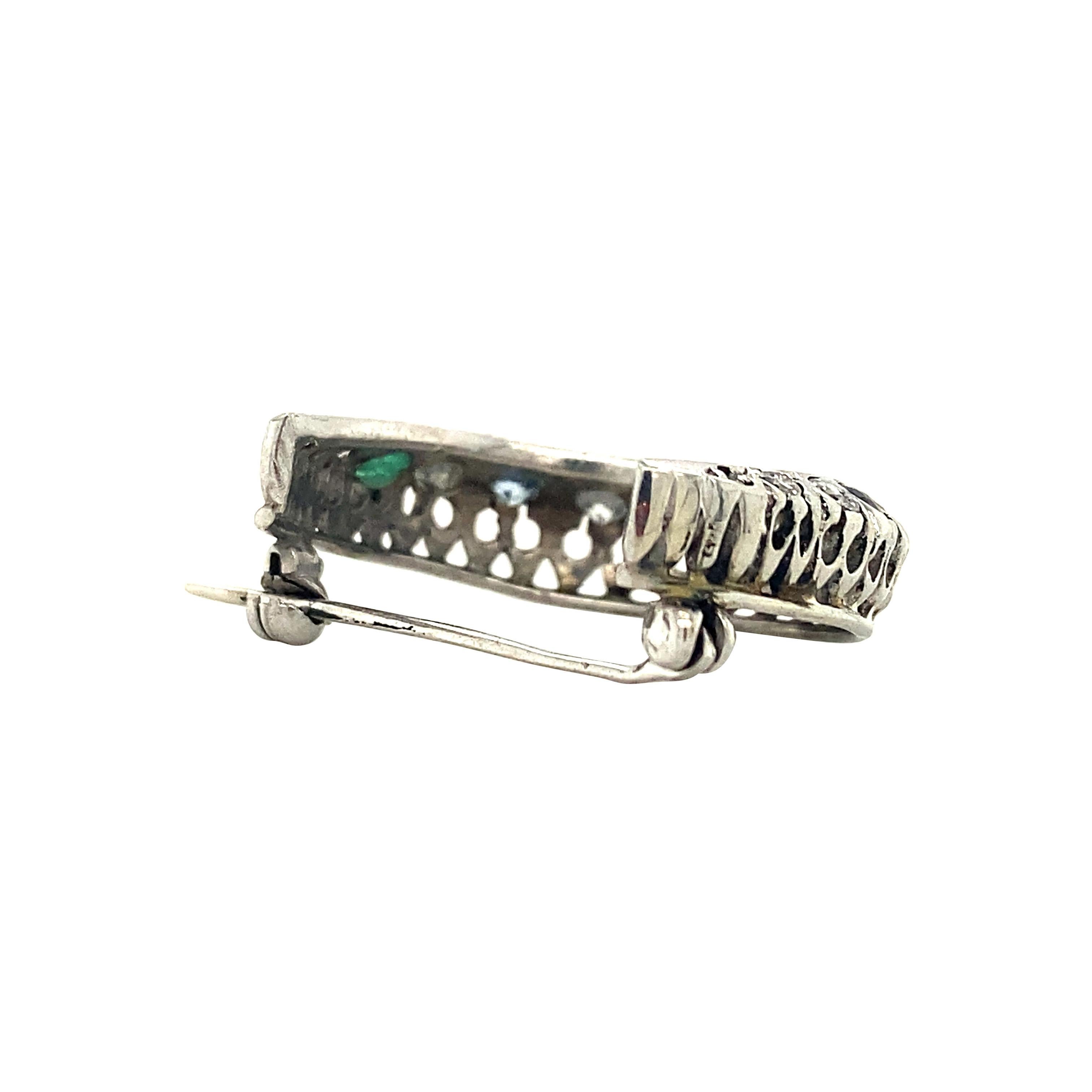 Taille brillant Broche croissant de lune de style victorien, bijou de lune de miel en or blanc 14 carats en vente