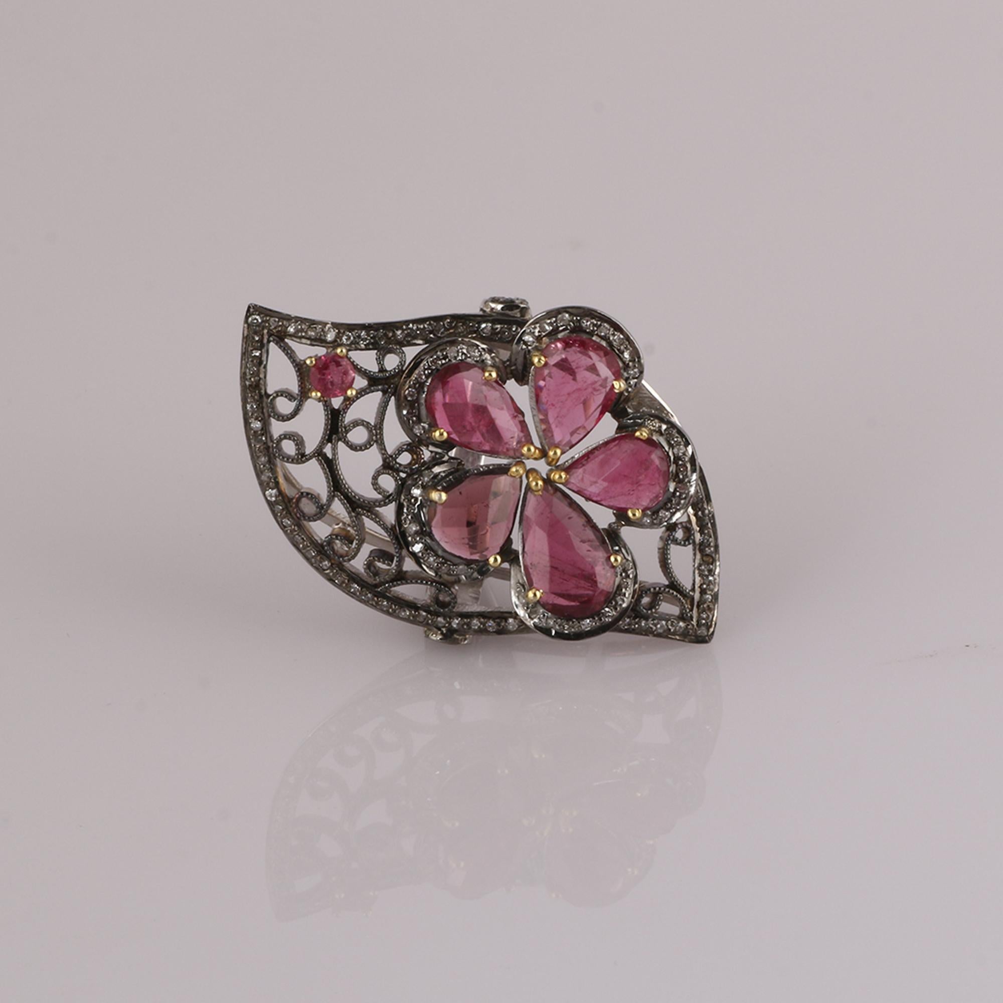 Victorian Style Diamond 925 Sterling Silver Pink Tourmaline Cocktail Ring In New Condition For Sale In Jaipur, RJ