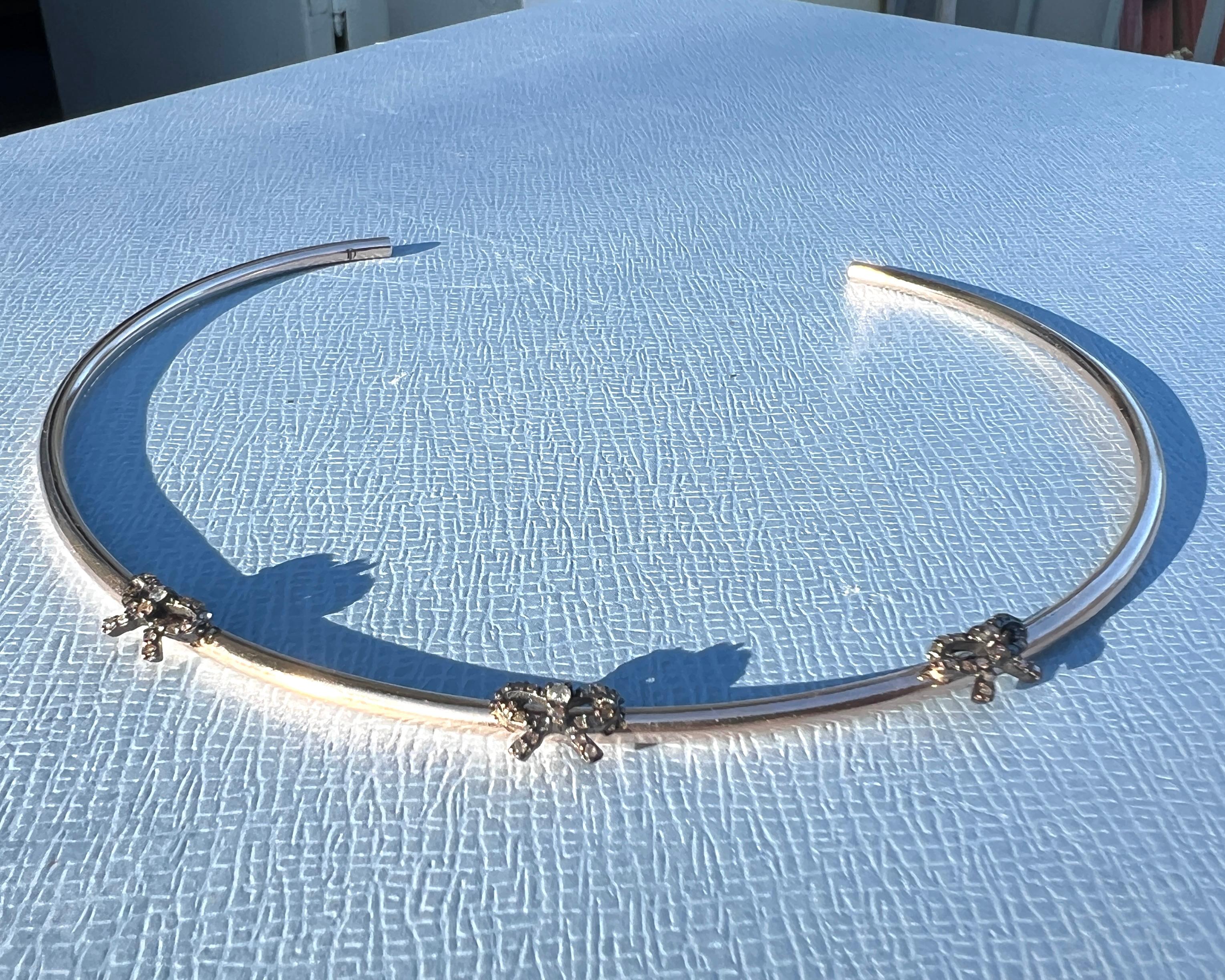 Collar brazalete con lazo de diamantes estilo victoriano en venta 5