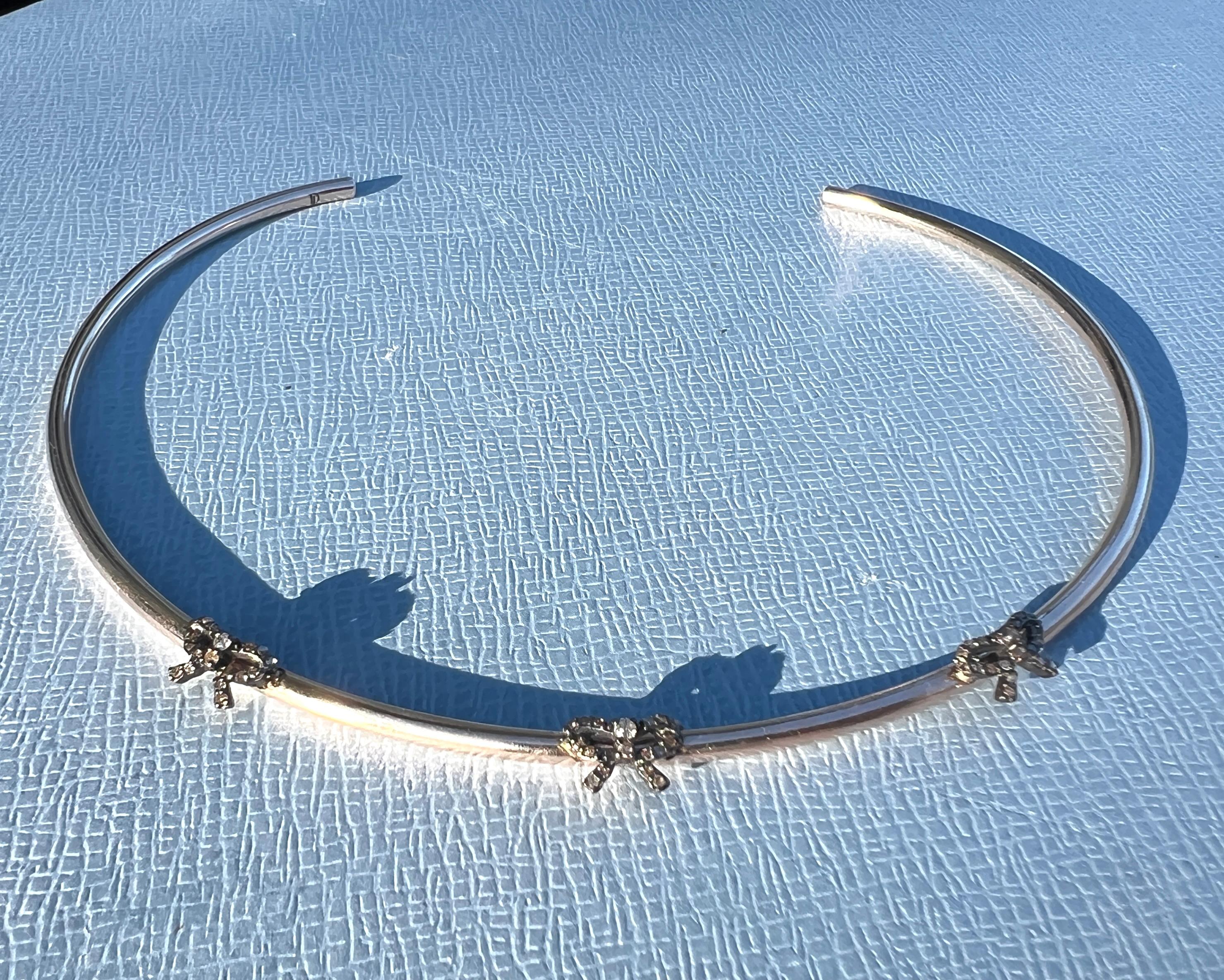 Collar brazalete con lazo de diamantes estilo victoriano en venta 6