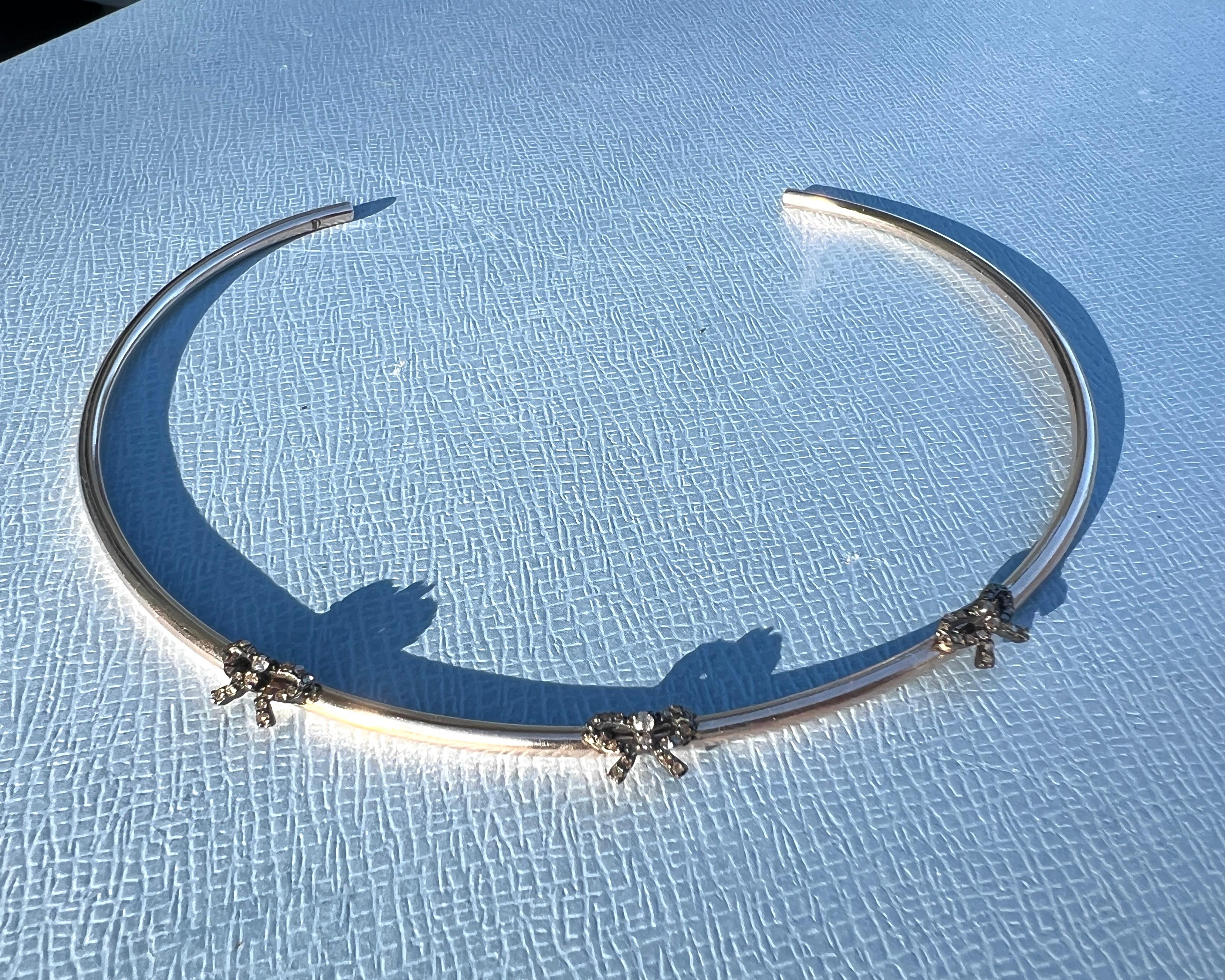 Collar brazalete con lazo de diamantes estilo victoriano en Nuevo estado para la venta en Los Angeles, CA