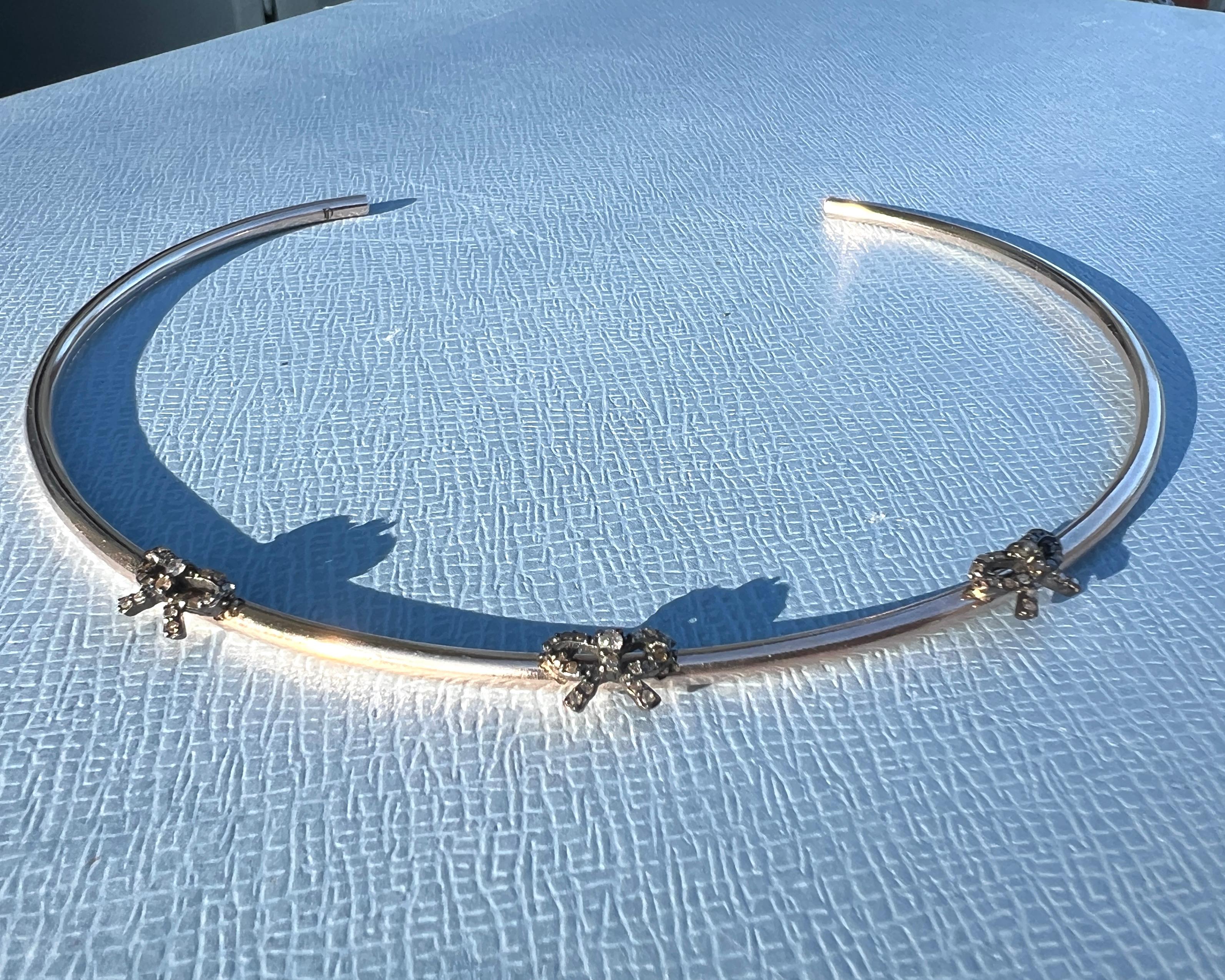 Collar brazalete con lazo de diamantes estilo victoriano en venta 2