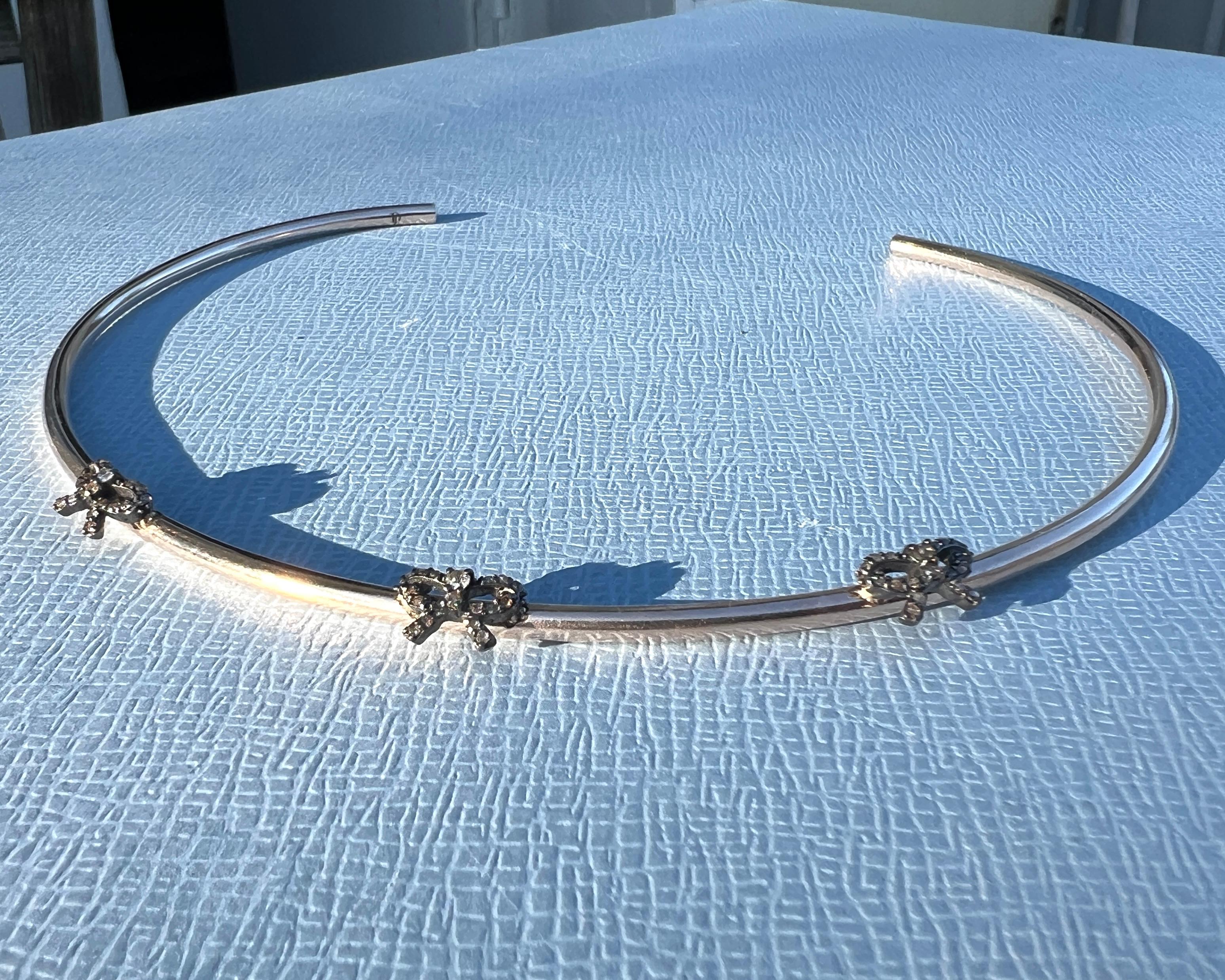 Collar brazalete con lazo de diamantes estilo victoriano en venta 3
