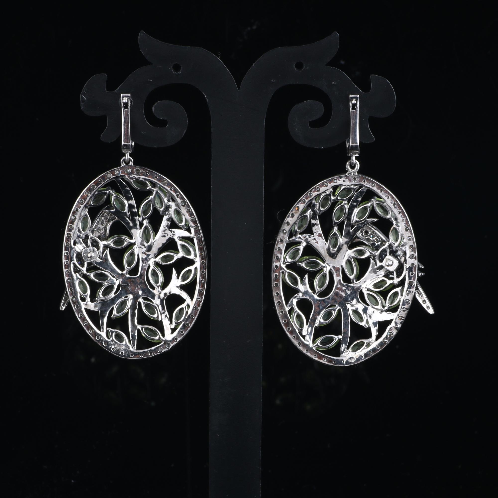 Round Cut Victorian Style Diamond & Green Peridot Gemstone Silver Dangle Earrings For Sale