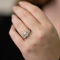 Viktorianischer Stil Diamant-Halbring Circa 2000s