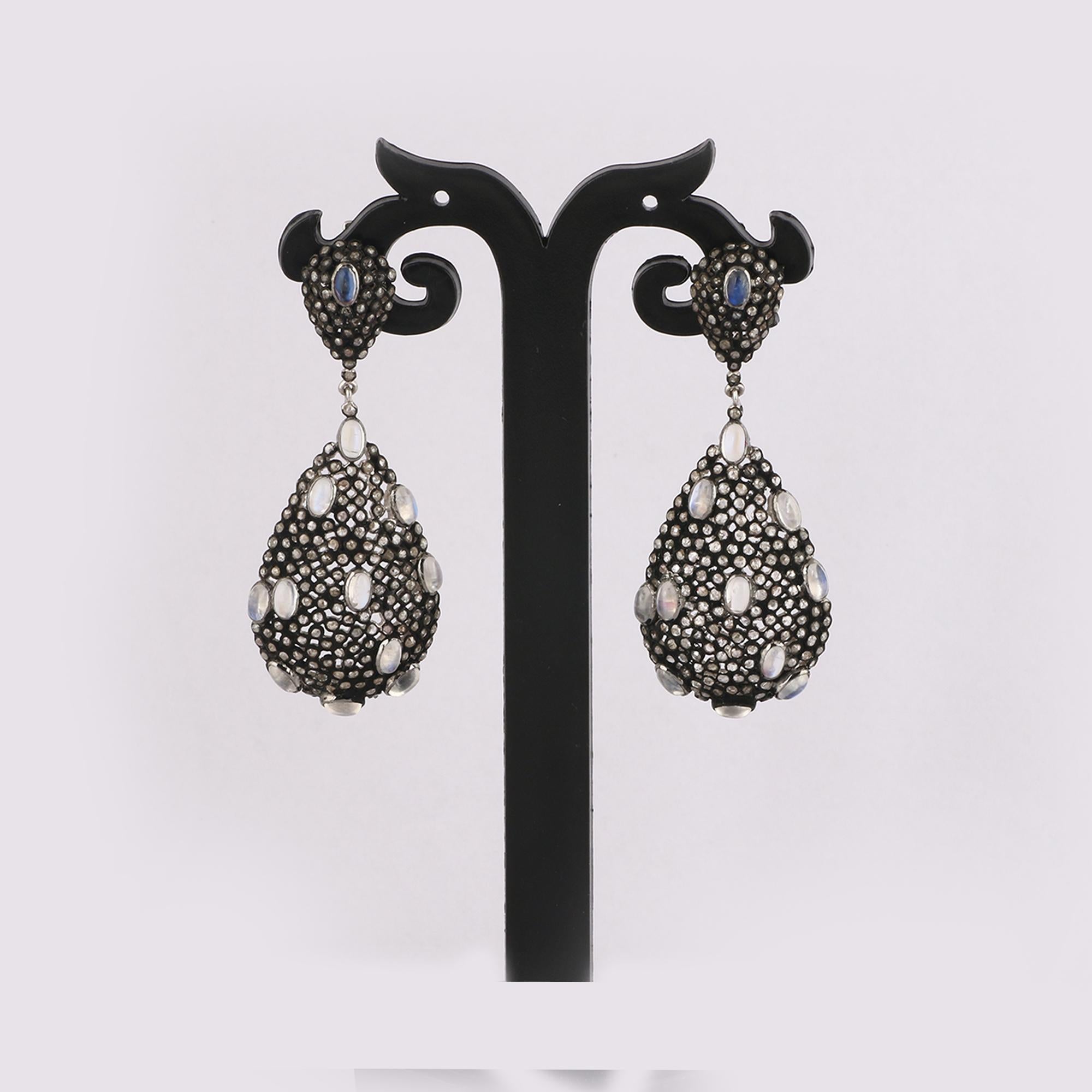 Victorian Style Diamond & Moonstone Silver Anniversary Dangle Earrings, 38X26 In New Condition For Sale In Jaipur, RJ