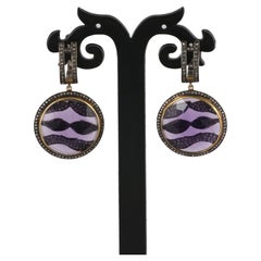 Boucles d'oreilles pendantes de style victorien en argent avec diamants et améthyste violette