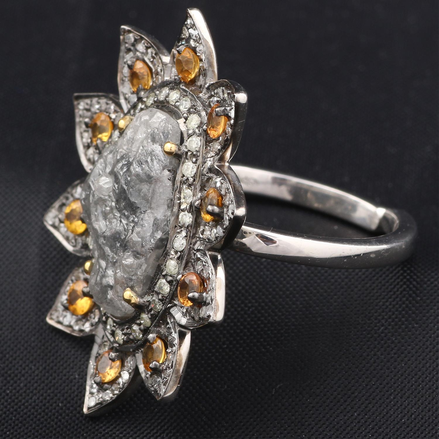 Victorian Style Diamond Silver Citrine Gemstone Flower Shape Cocktail Ring In New Condition For Sale In Jaipur, RJ