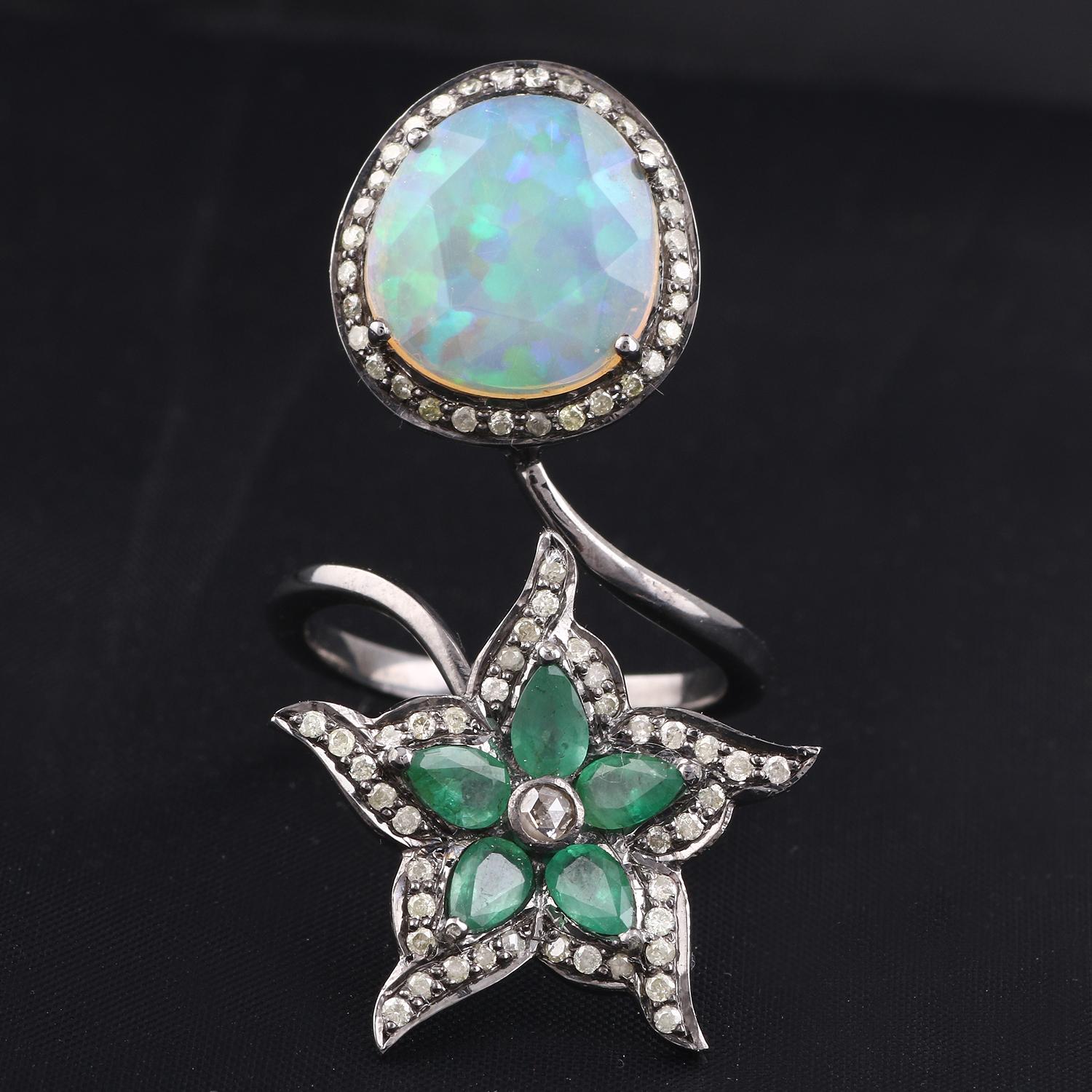 Item details:-

✦ SKU:- ESRG00128

✦ Material :- Silver
✦ Gemstone Specification:-
✧ Diamond
✧ Emerald, Ethiopian Opal

✦ Approx. Diamond Weight : 0.5
✦ Approx. Silver Weight : 5.4
✦ Approx. Gross Weight : 6.05

Ring Size (US): 7.5

You will Get the