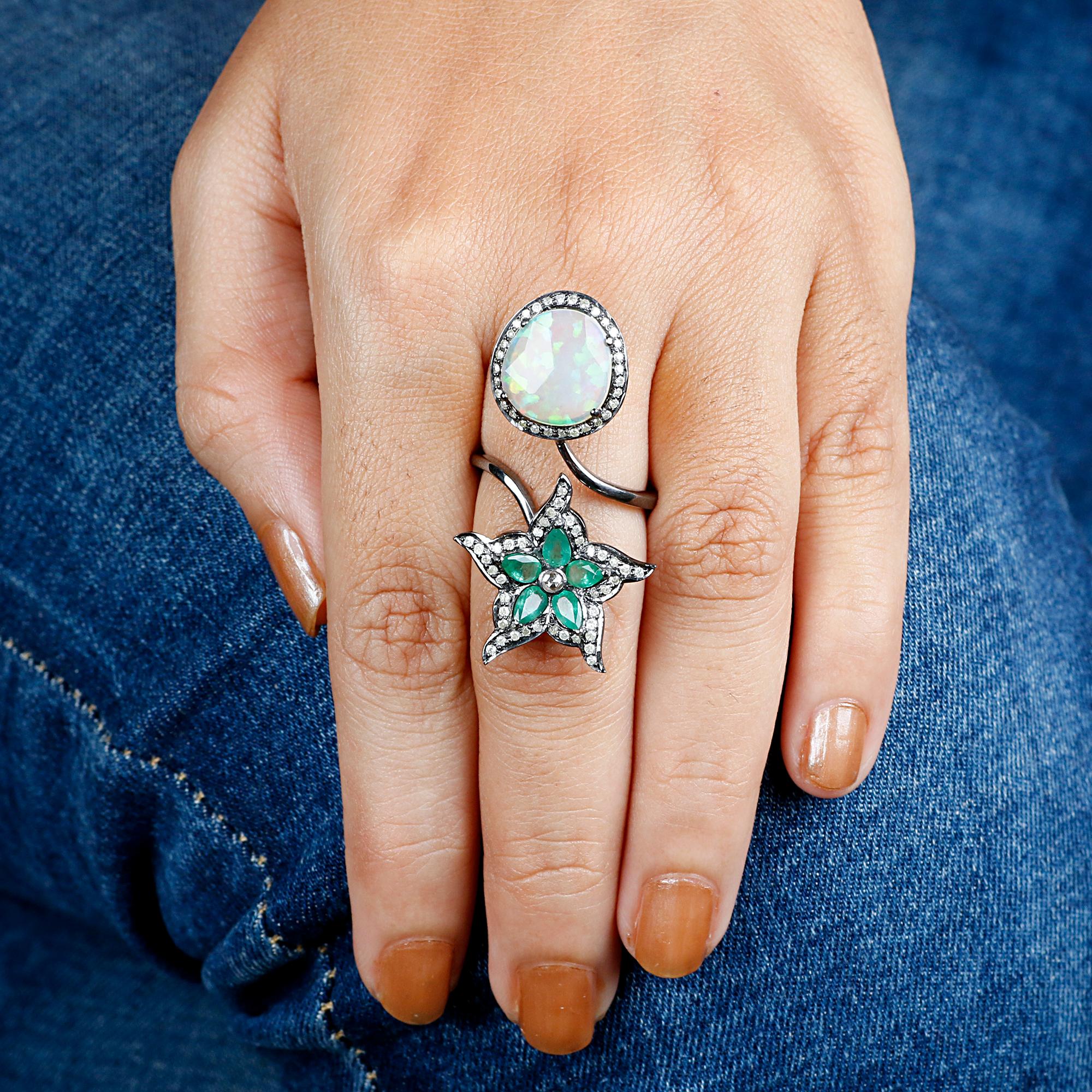 Women's Victorian Style Diamond Silver Emerald & Ethiopian Opal Star Cocktail Ring For Sale