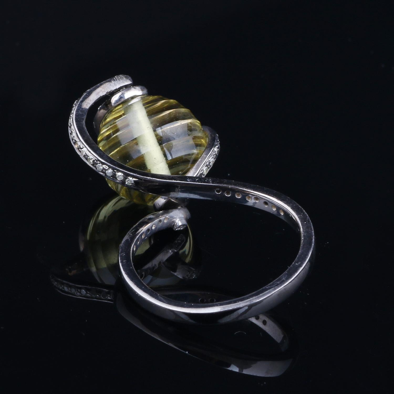 Victorian Style Diamond Silver Lemon Quartz Cocktail Engagement Finger Ring In New Condition For Sale In Jaipur, RJ