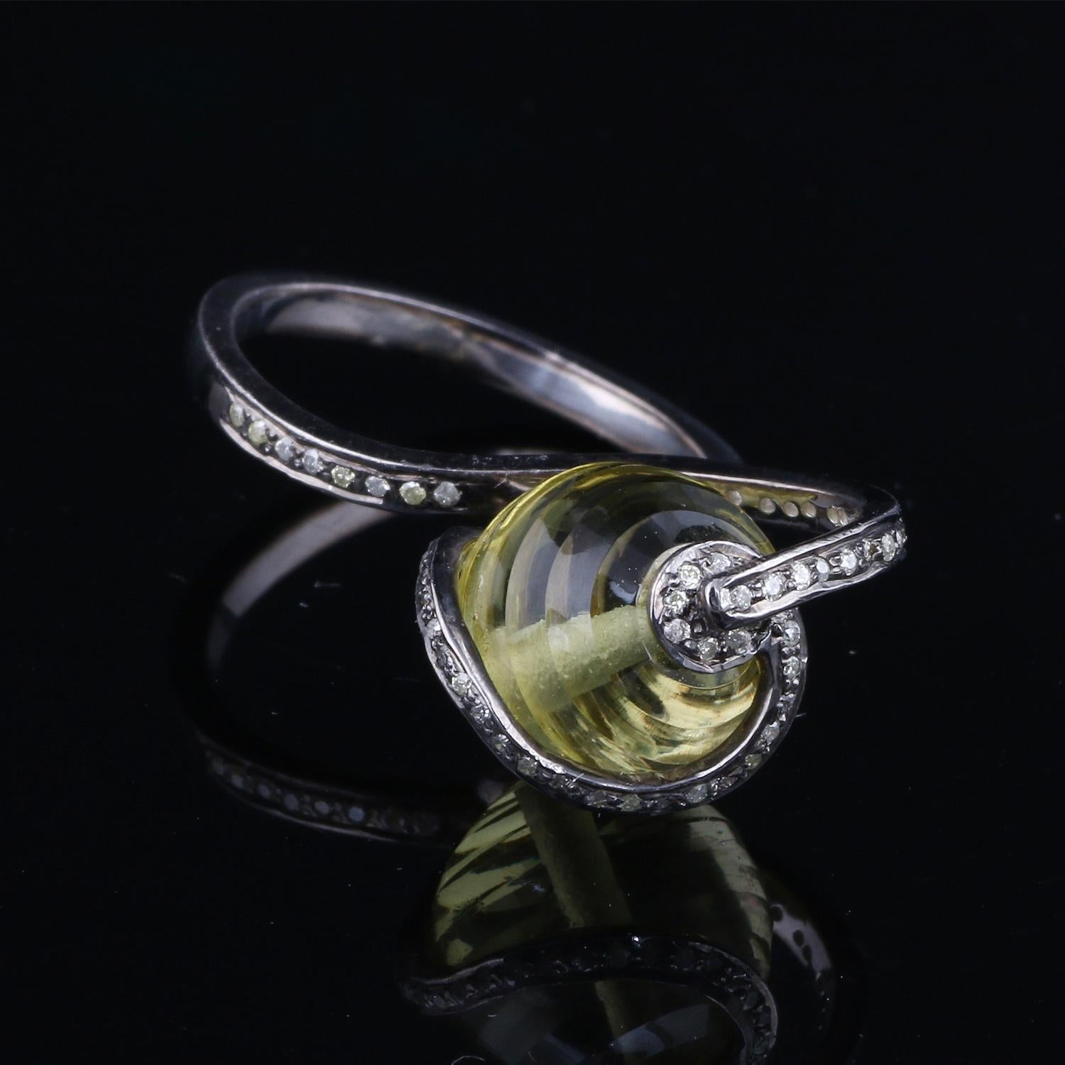 Women's Victorian Style Diamond Silver Lemon Quartz Cocktail Engagement Finger Ring For Sale