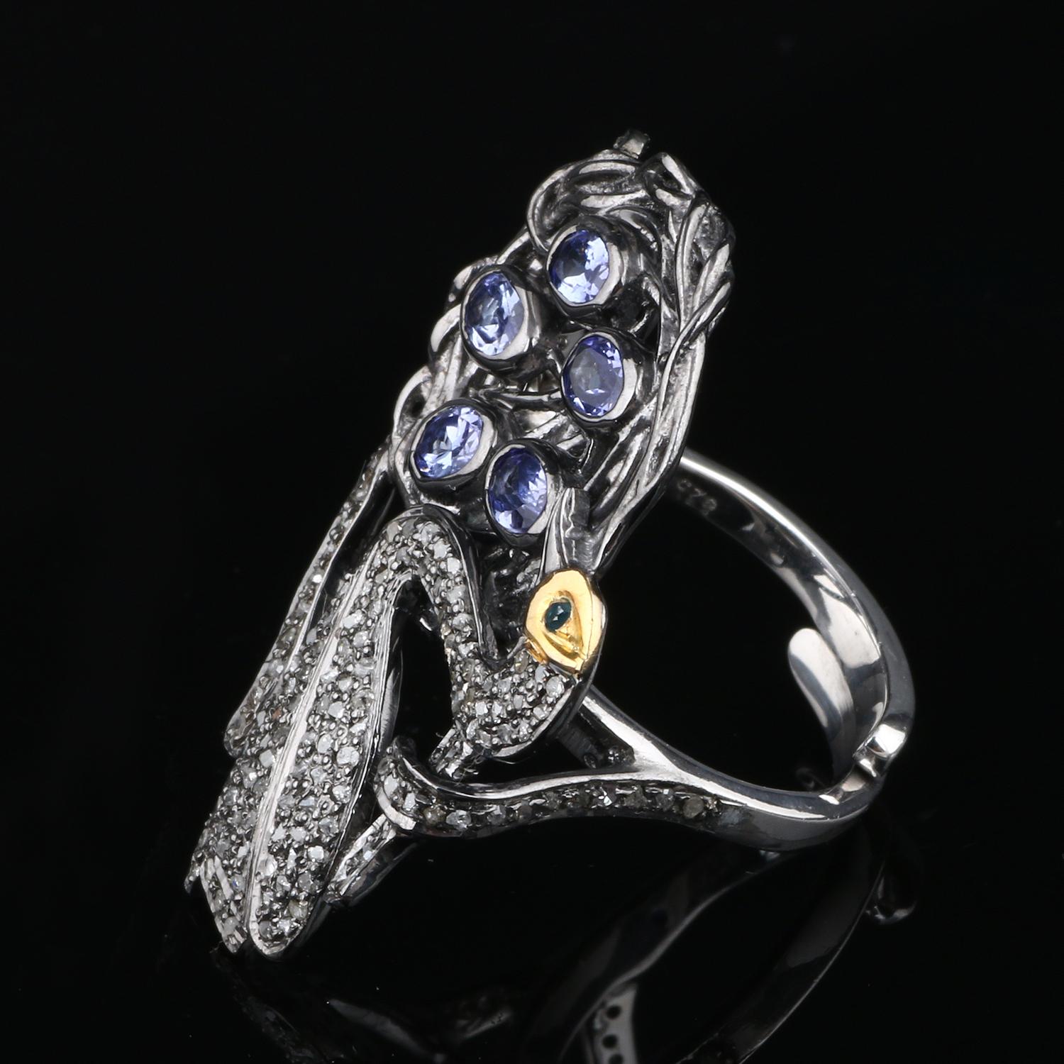 Victorian Style Diamond Silver Tanzanite Swan Shape Cocktail Finger Ring In New Condition For Sale In Jaipur, RJ