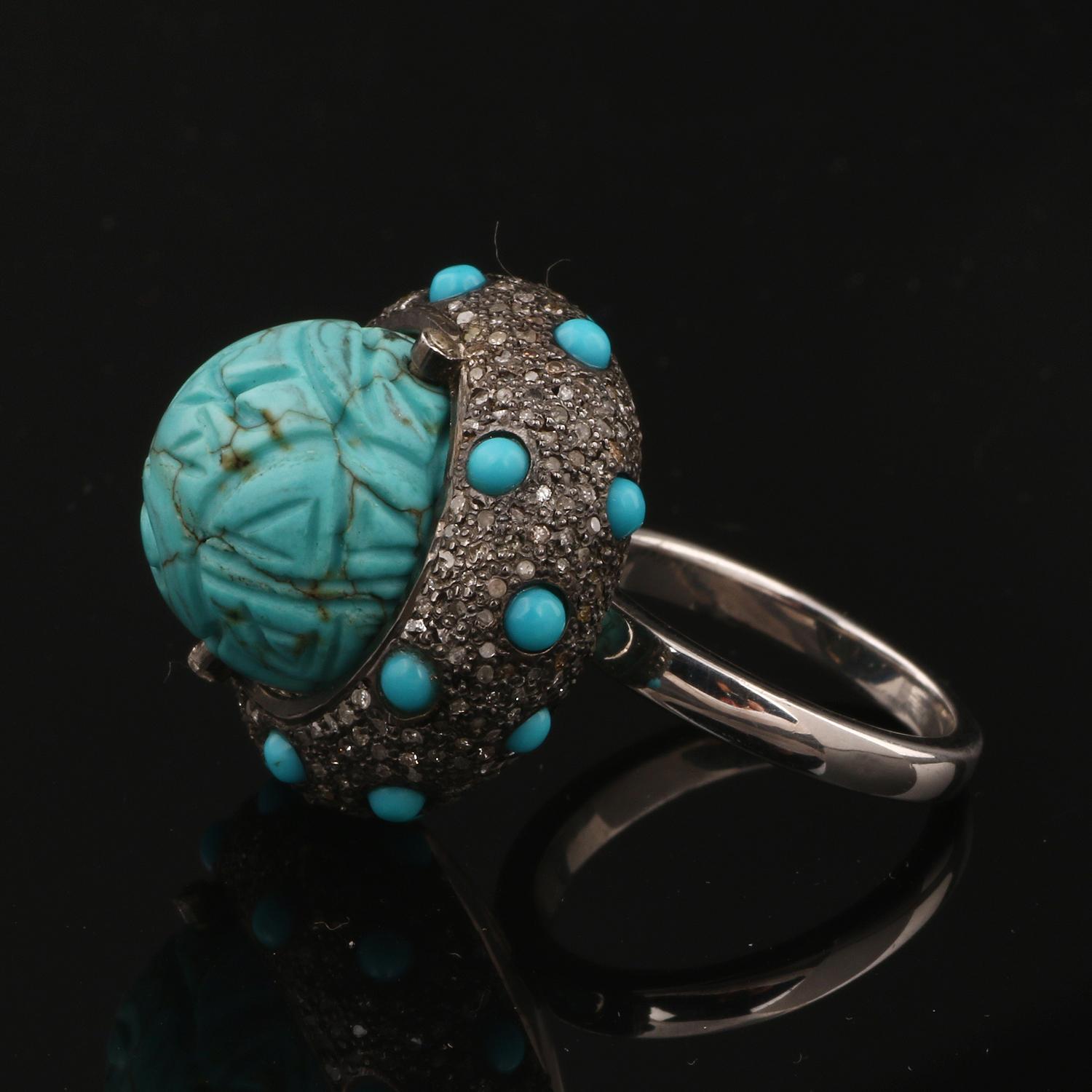 Taille ronde Bague de fiançailles de style victorien avec diamant, argent et turquoise en forme de dôme en vente