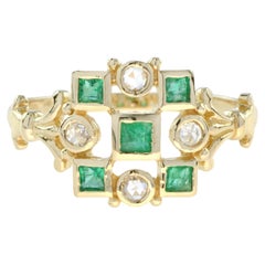 Victorian Style Emerald and Diamond Cluster Ring in 14K Yellow Gold