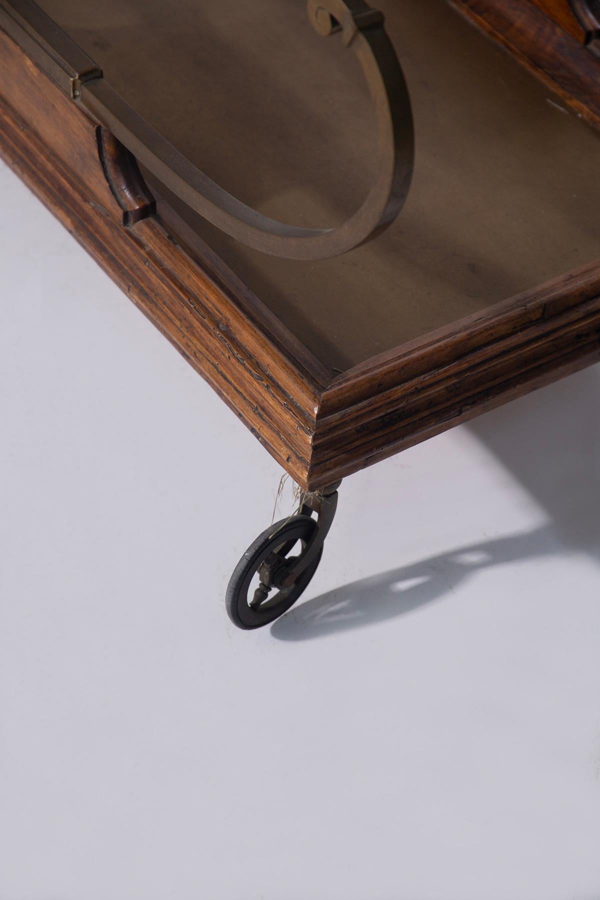 Early 20th Century Victorian-style English serving cart in vendita