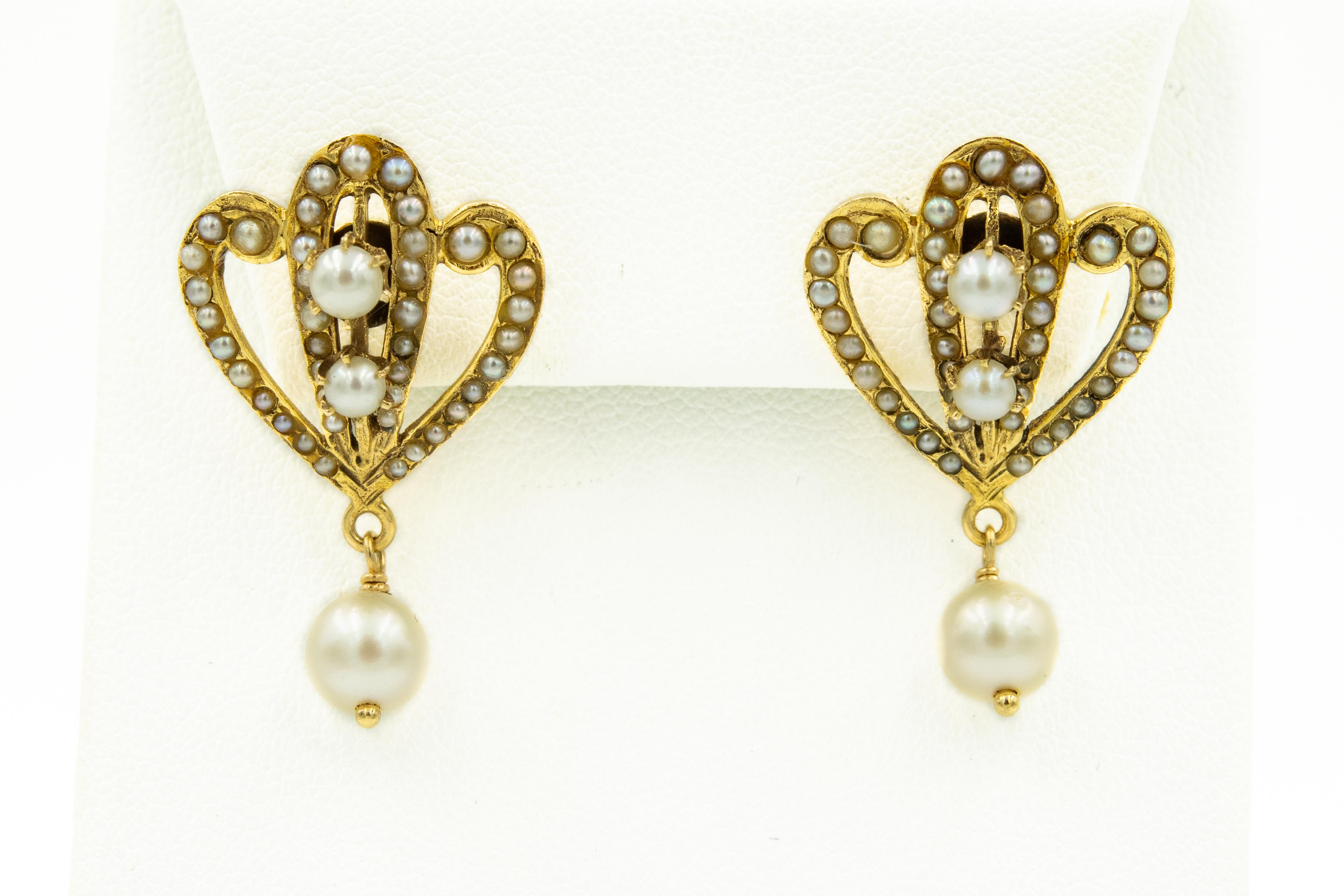 Victorian Style Garland Ribbon Pearl Yellow Gold Brooch Pin Pendant and Earrings In Good Condition For Sale In Miami Beach, FL