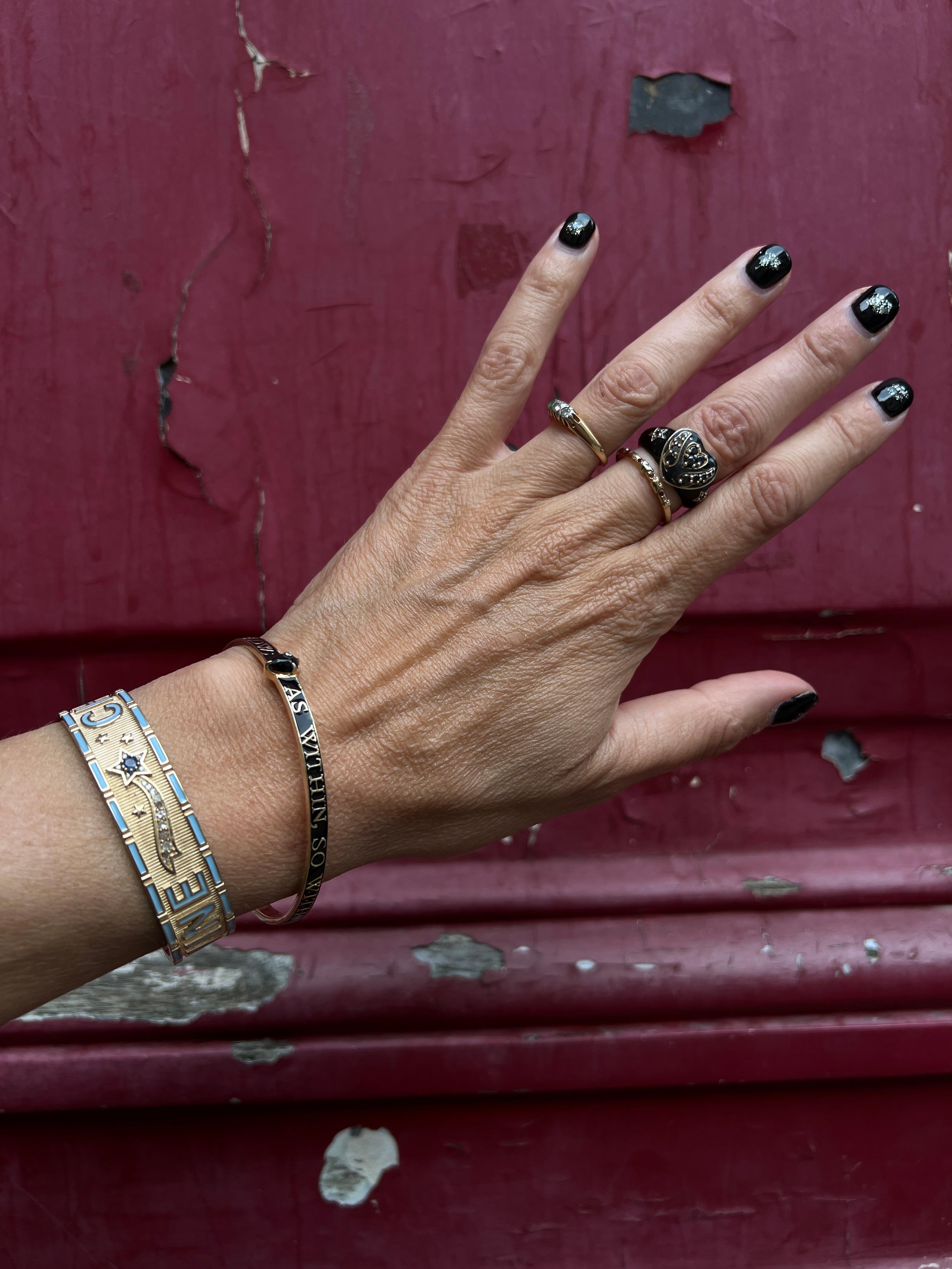 Herzring im viktorianischen Stil Weißer Diamant Schwarzer Emaille (Viktorianisch) im Angebot