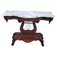 Style victorien J.B. Van Sciver Table console harpe lyre en acajou avec plateau en marbre