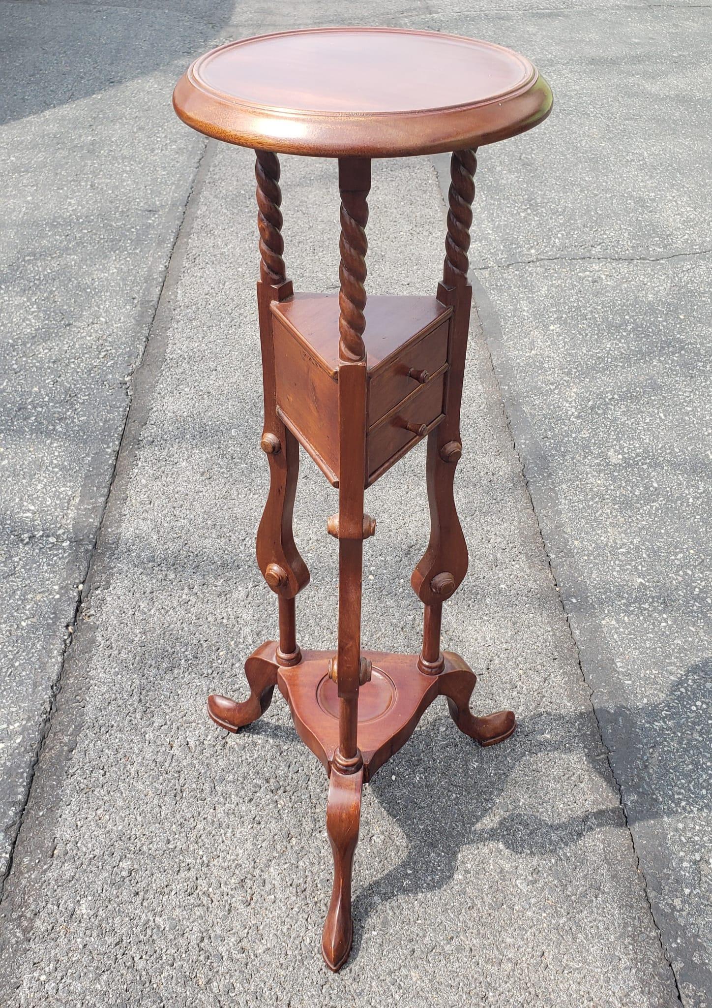 Victorian Style Mahogany Two-Drawer Barley Twist Plant Stand In Good Condition For Sale In Germantown, MD