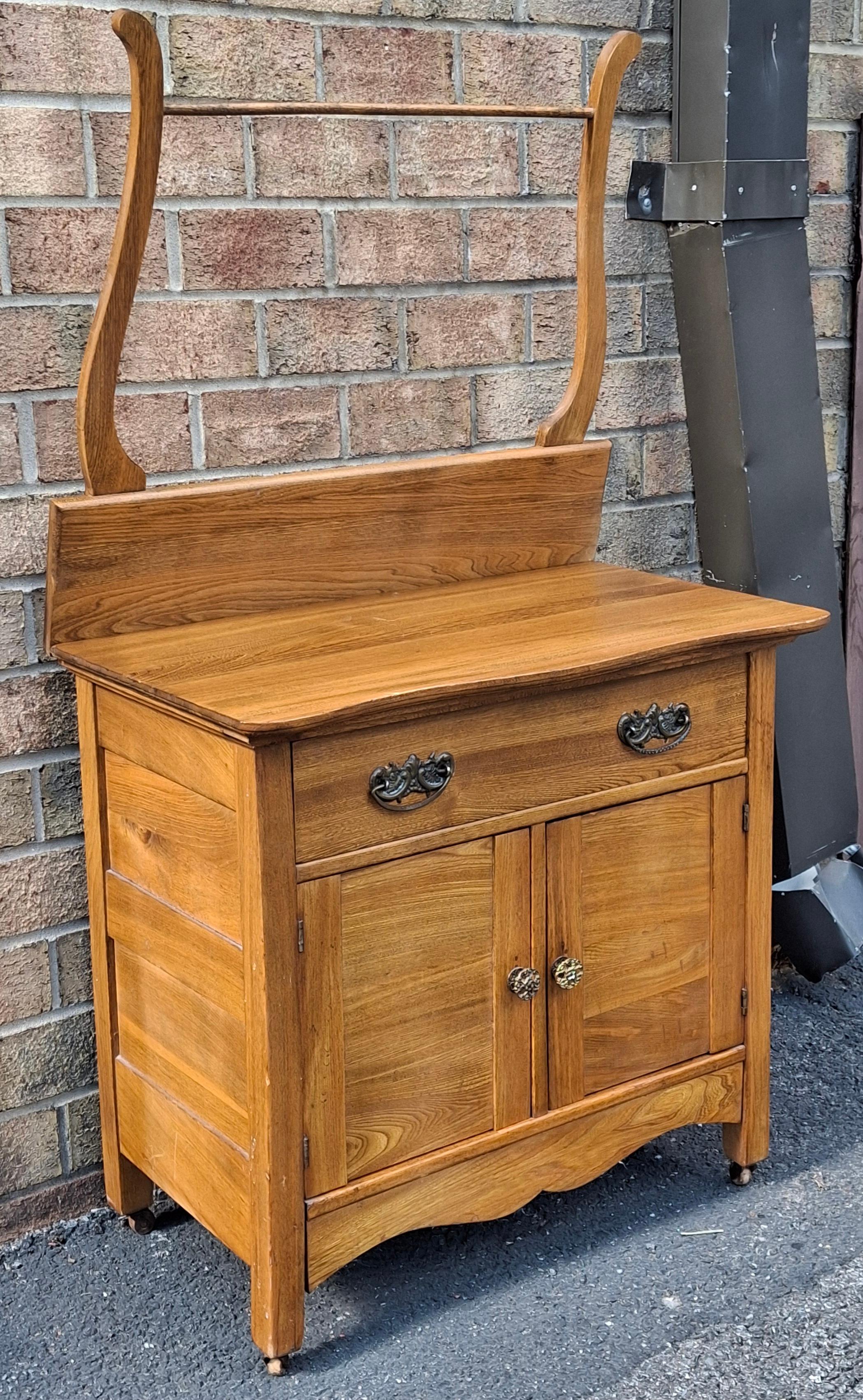 American Victorian Style Oak Washstand Cabinet with Towel Rack For Sale