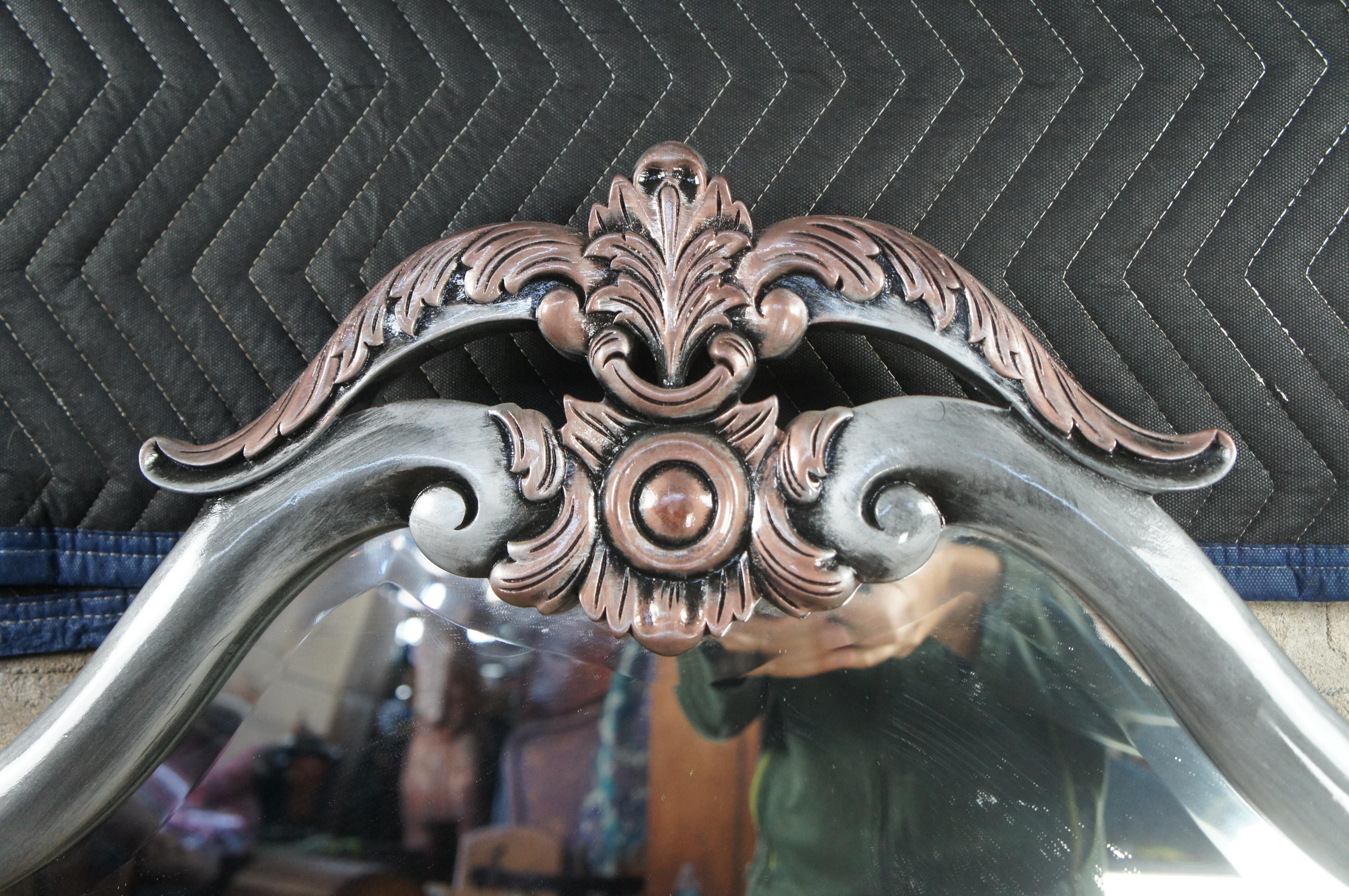 Victorian Style Painted Mahogany Figural Lion Beveled Vanity Wall Mantel Mirror In Good Condition For Sale In Dayton, OH