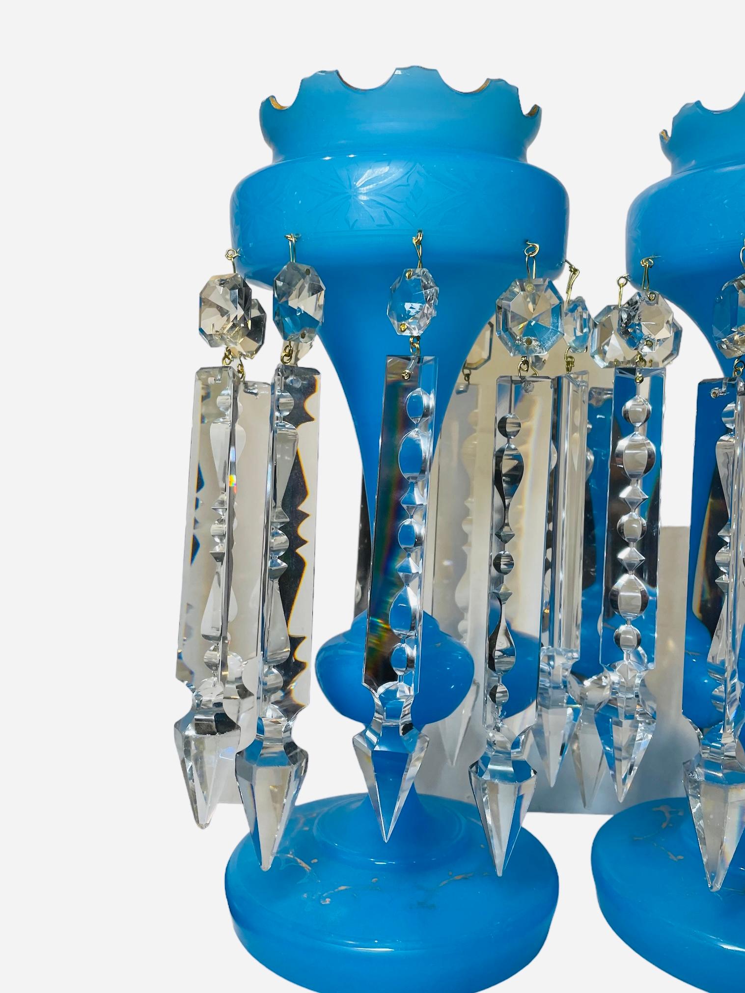 Pareja De Lustres De Vidrio Azul Para Chimenea De Estilo Victoriano en venta 6