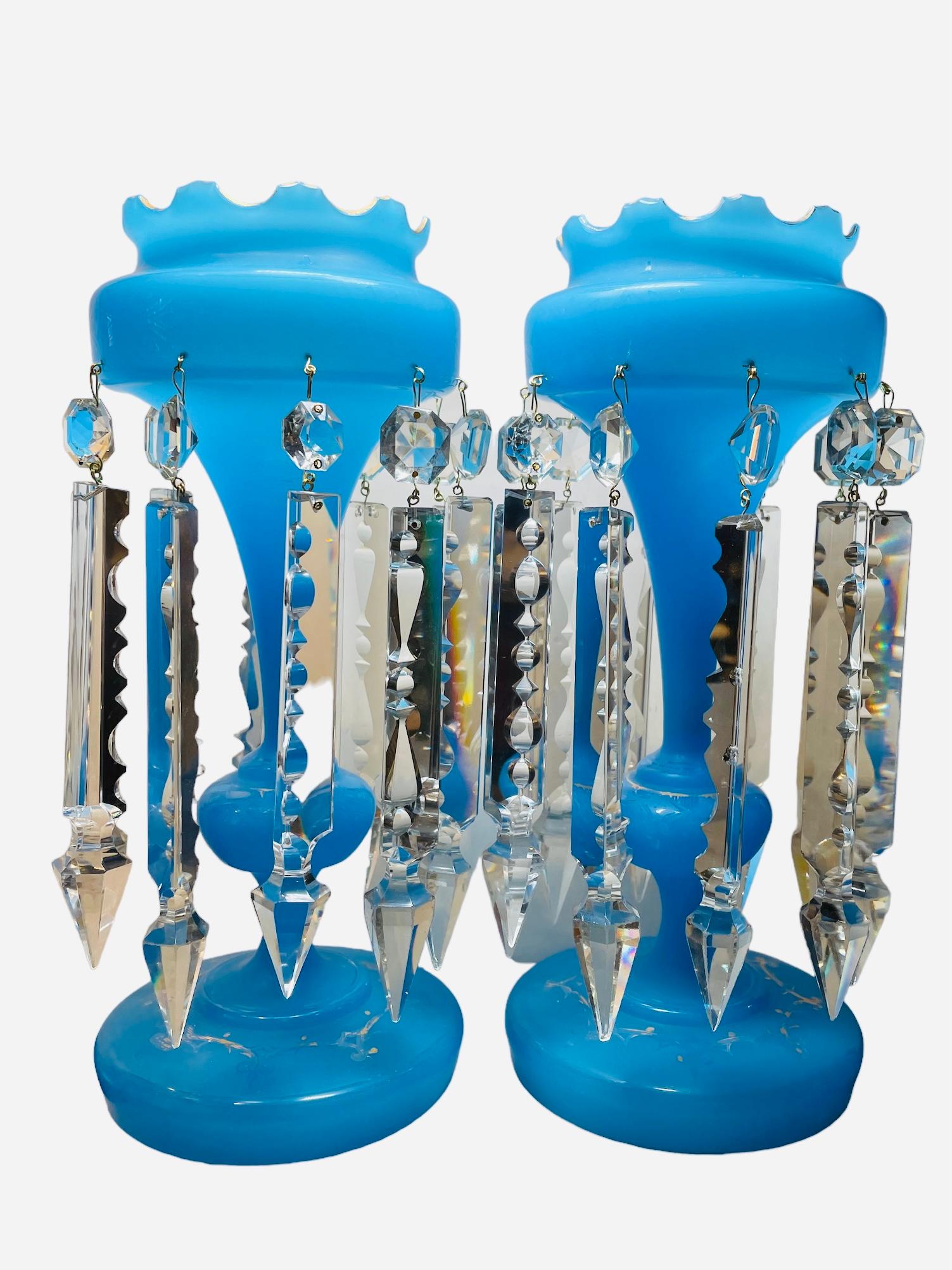 Pareja De Lustres De Vidrio Azul Para Chimenea De Estilo Victoriano en venta 8