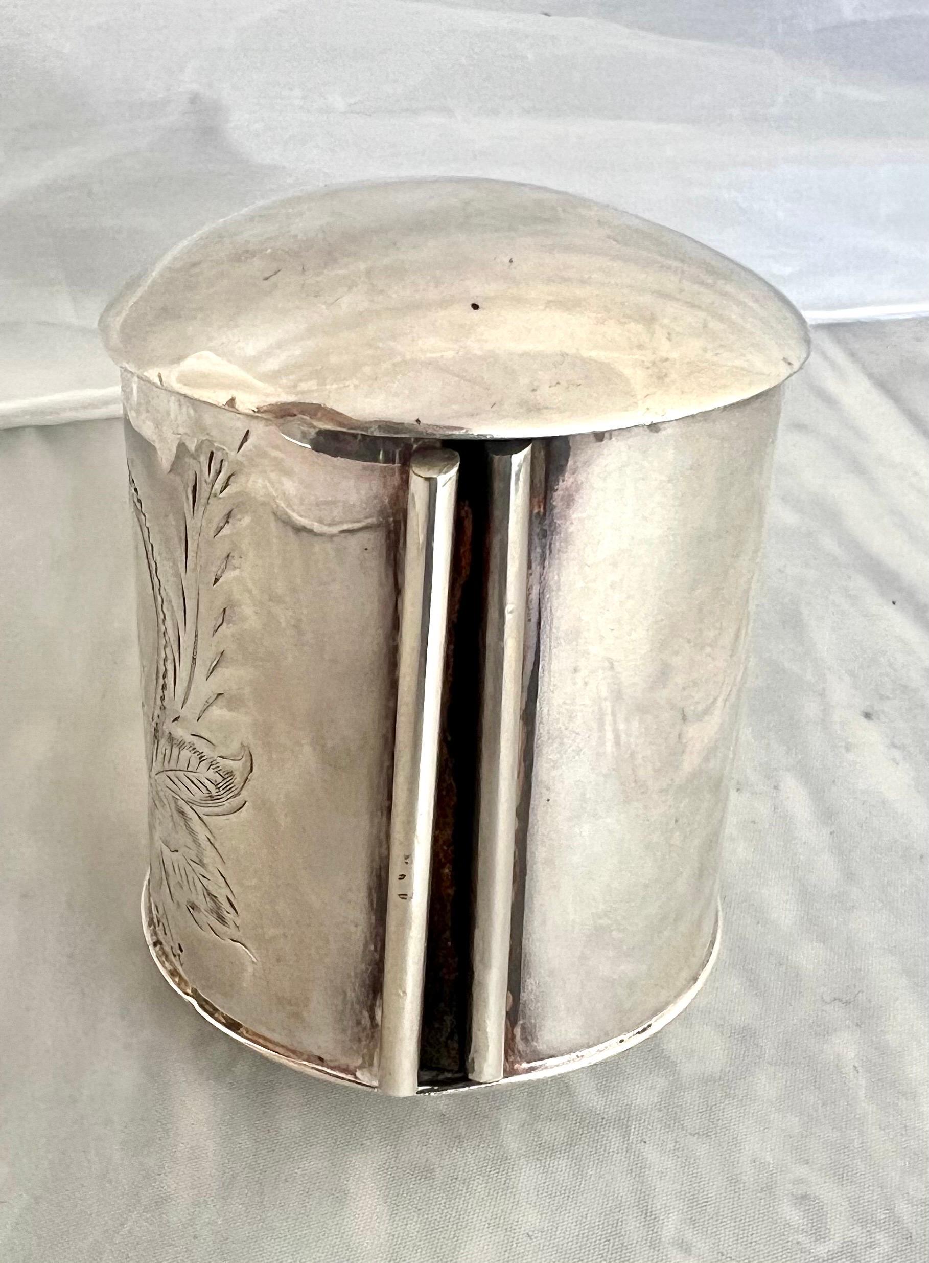 20th Century Victorian Style Retractable Razor Strap Enclosed in Silver  For Sale