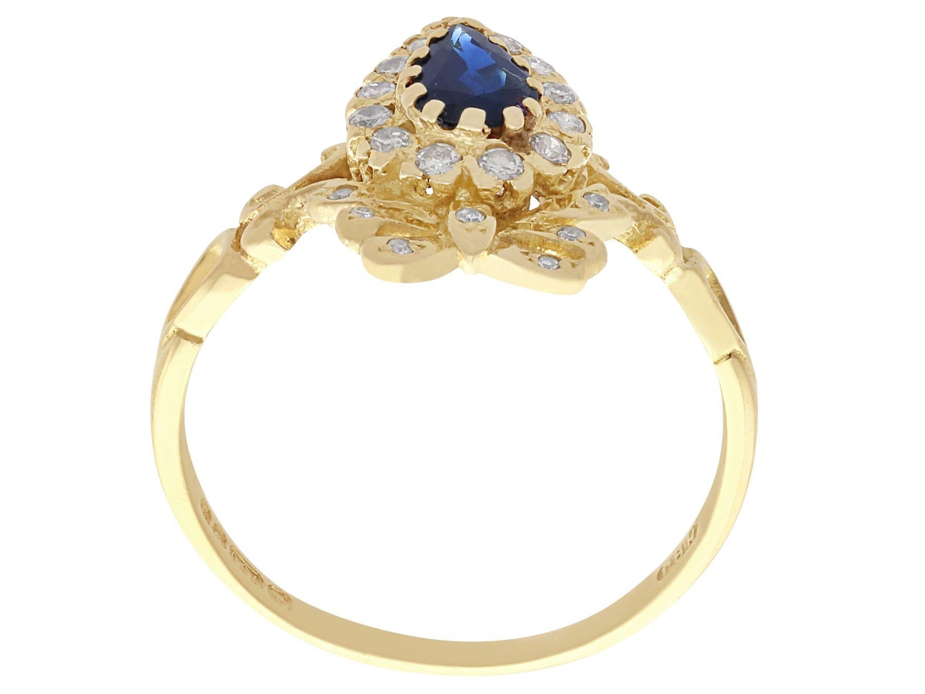 Victorian Style Sapphire and Diamond Yellow Gold Cocktail Ring In Excellent Condition For Sale In Jesmond, Newcastle Upon Tyne