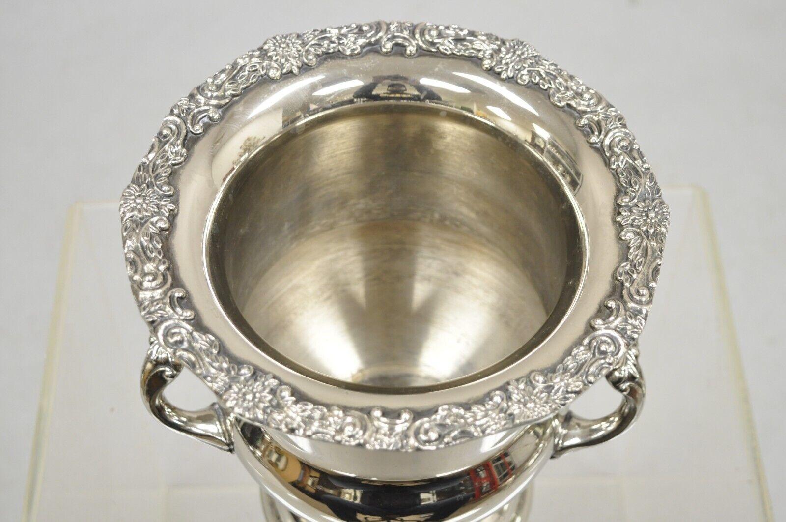 Viktorianischen Stil versilbert Potbelly Trophäe Cup Champagner Chiller Eiskübel im Zustand „Gut“ im Angebot in Philadelphia, PA
