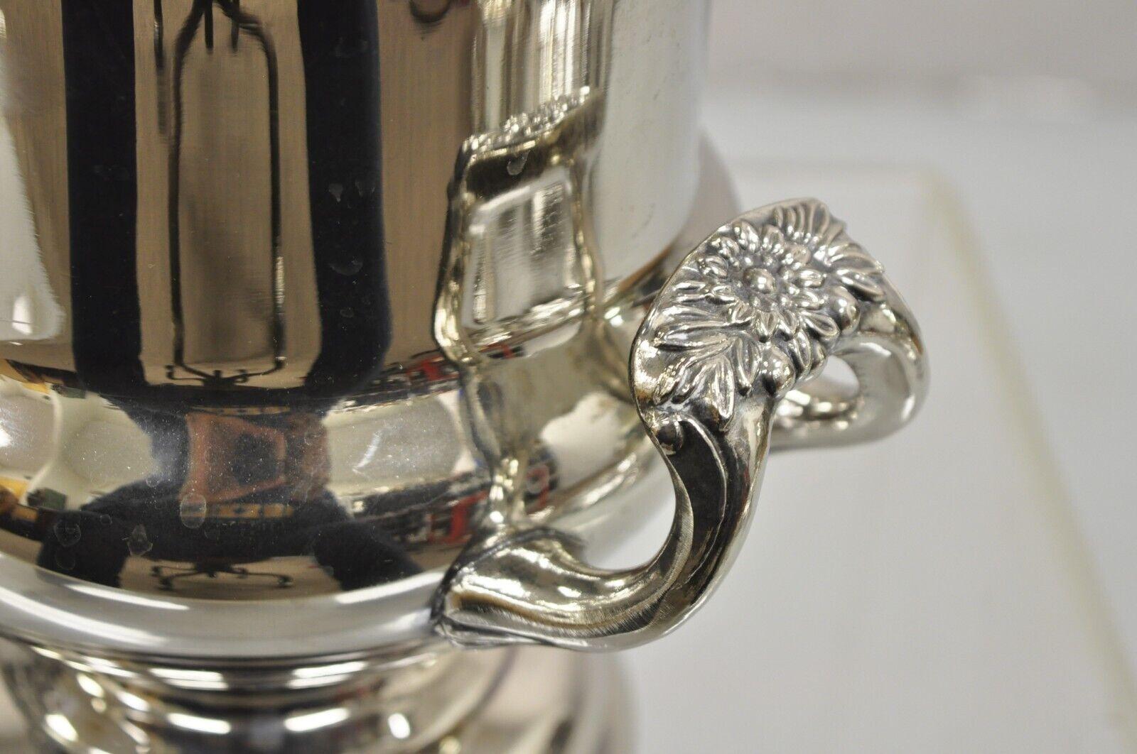 Viktorianischen Stil versilbert Potbelly Trophäe Cup Champagner Chiller Eiskübel (20. Jahrhundert) im Angebot