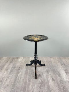 Victorian Style Tilting Top Pedestal Table, 19th Century