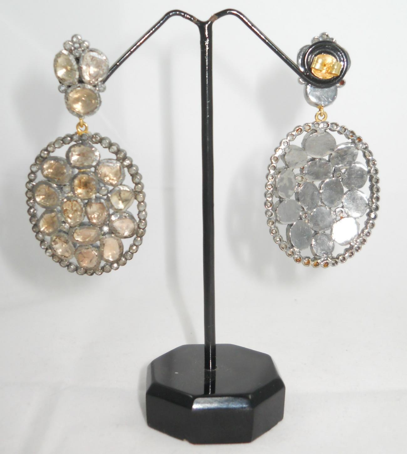 Taille rose Boucles d'oreilles pendantes de style victorien en argent 925 oxydé avec diamants taille rose non taillés en vente