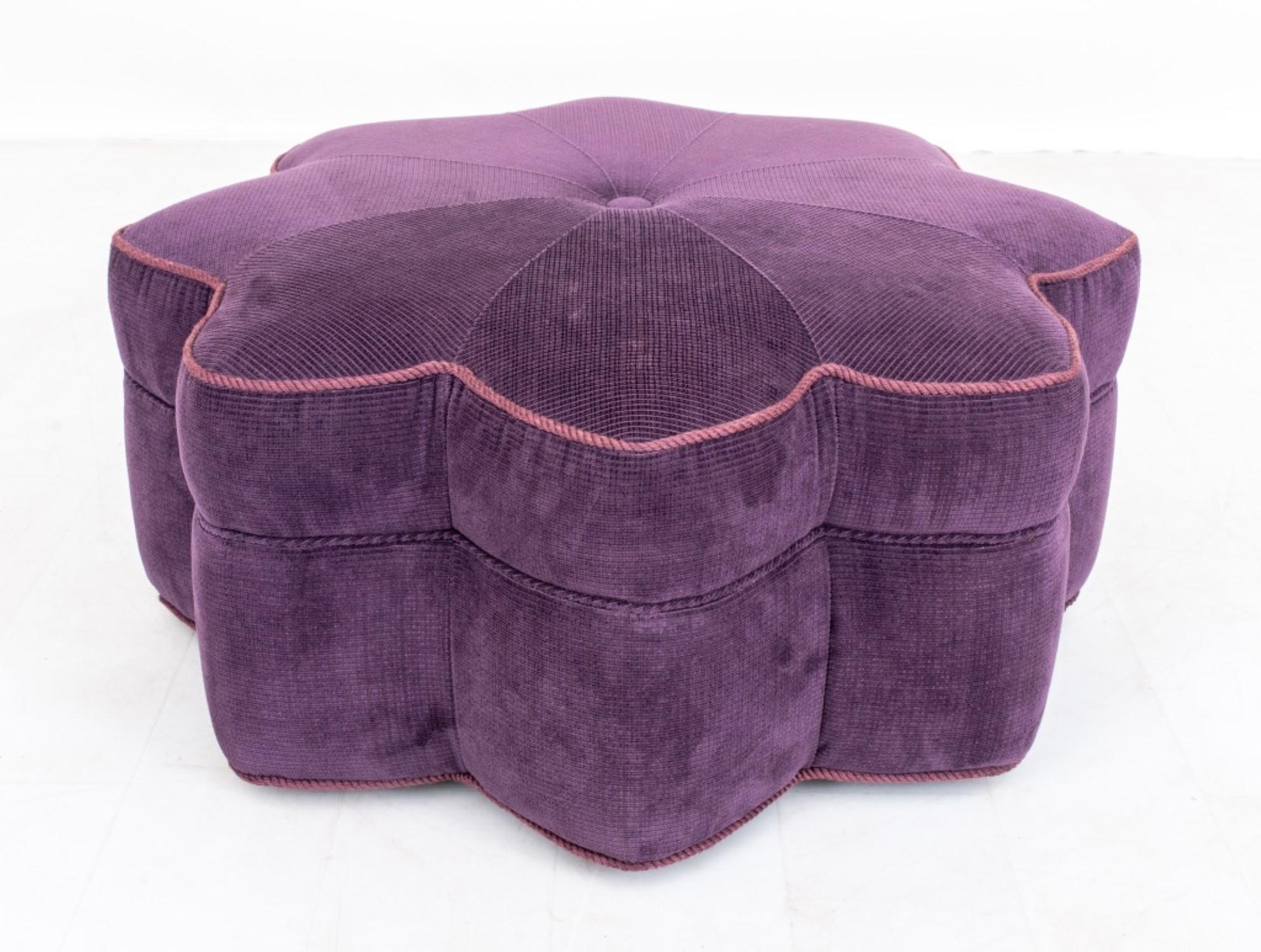 European Victorian Style Upholstered Ottoman, 20th C