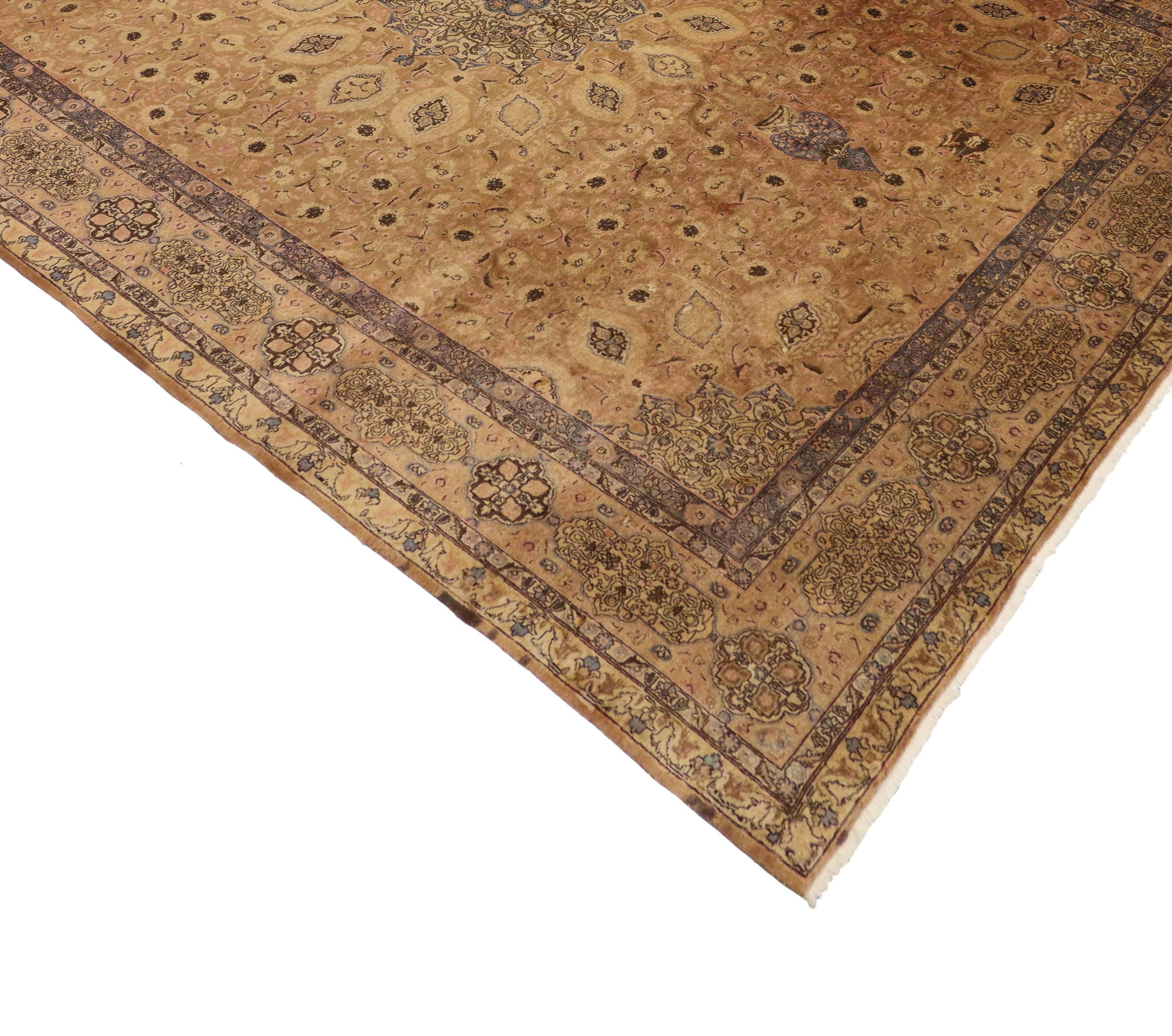 Annodato a mano Tappeto persiano Tabriz vintage in stile vittoriano con medaglione a stella rotondo in vendita