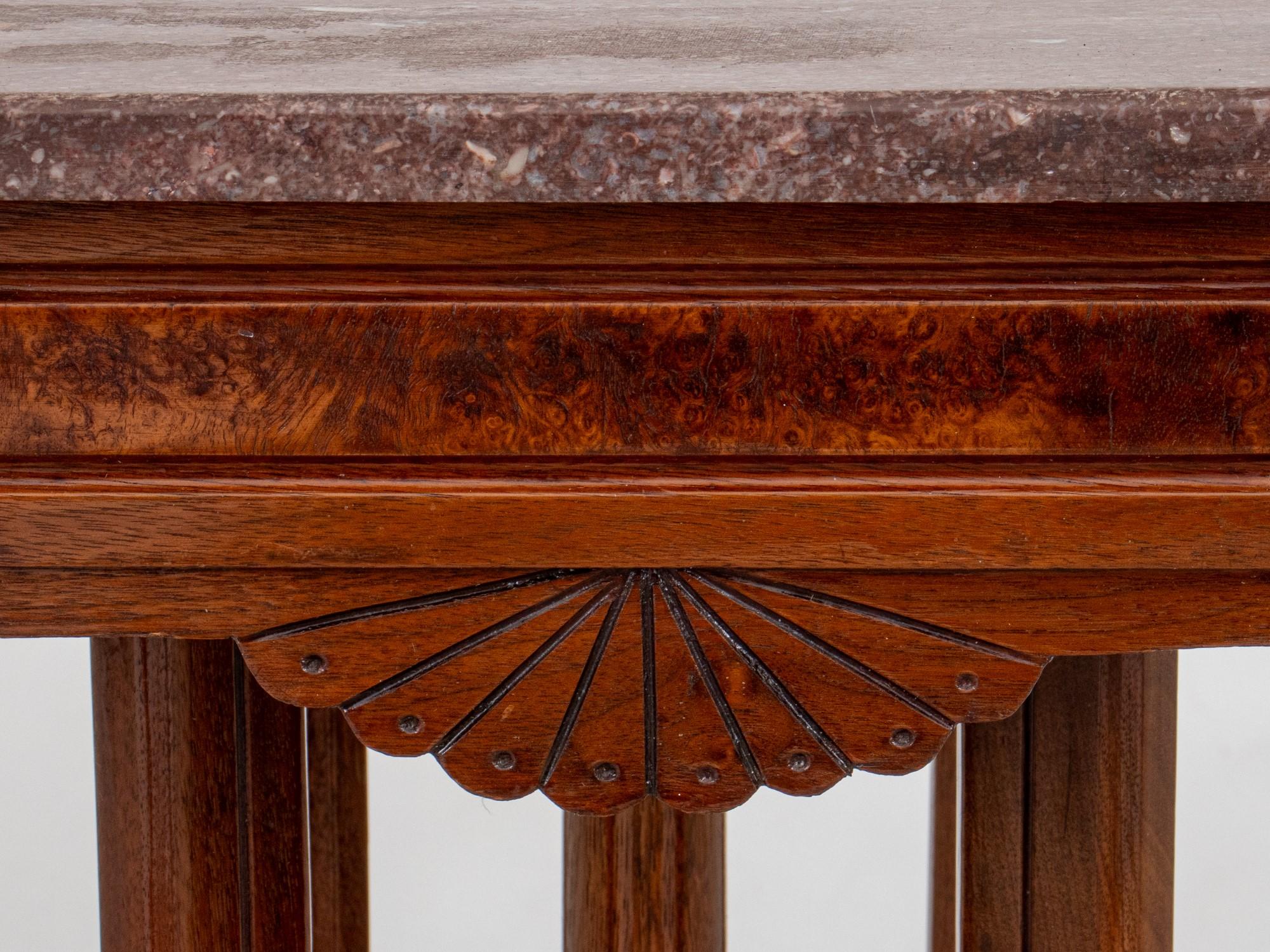Viktorianischer Stil Nussbaum Marmorplatte Tisch (Metall) im Angebot
