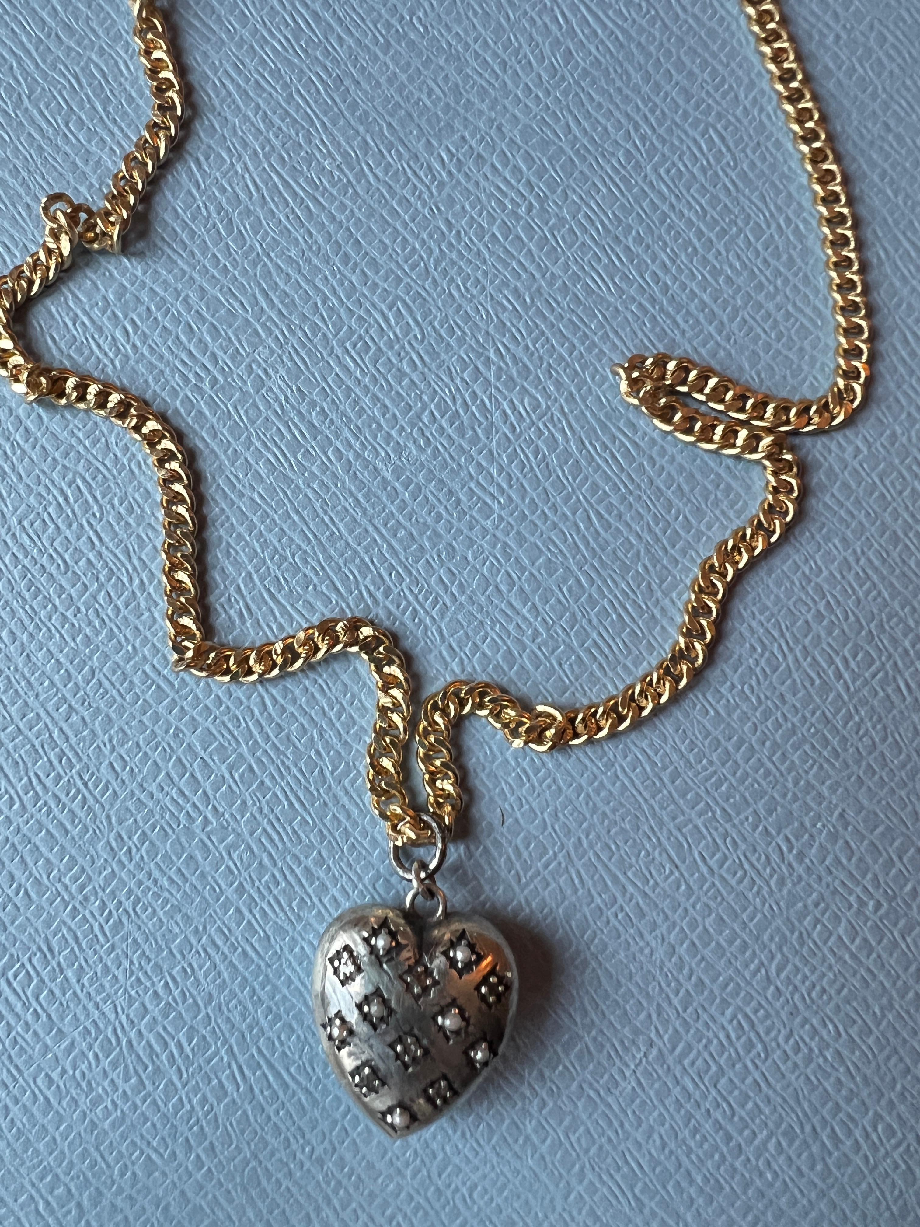 Single Cut Silver Heart Long Necklace White Diamond White Pearl For Sale