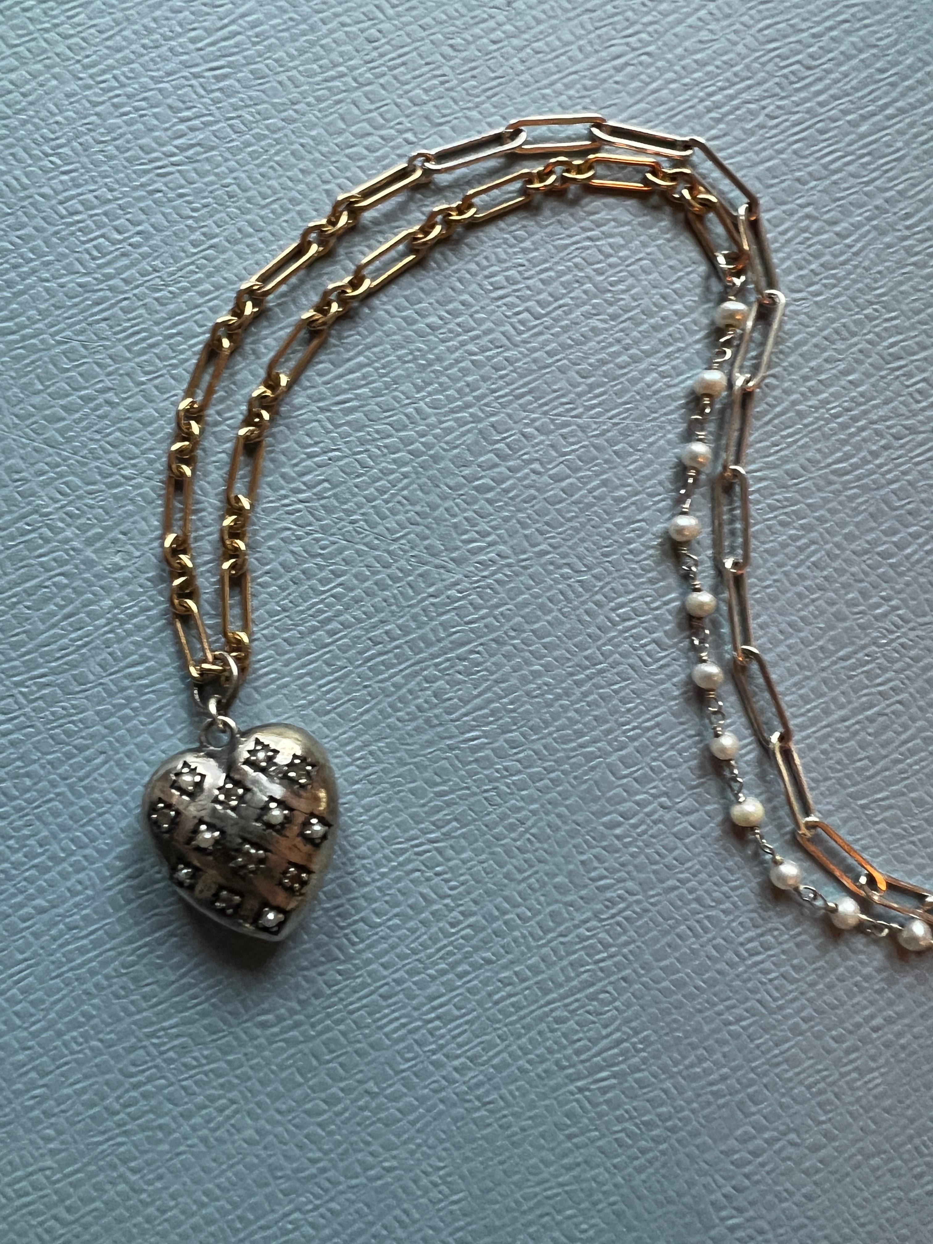 Collier coeur diamant blanc Rosario Argent Mini perle blanche en vente 5