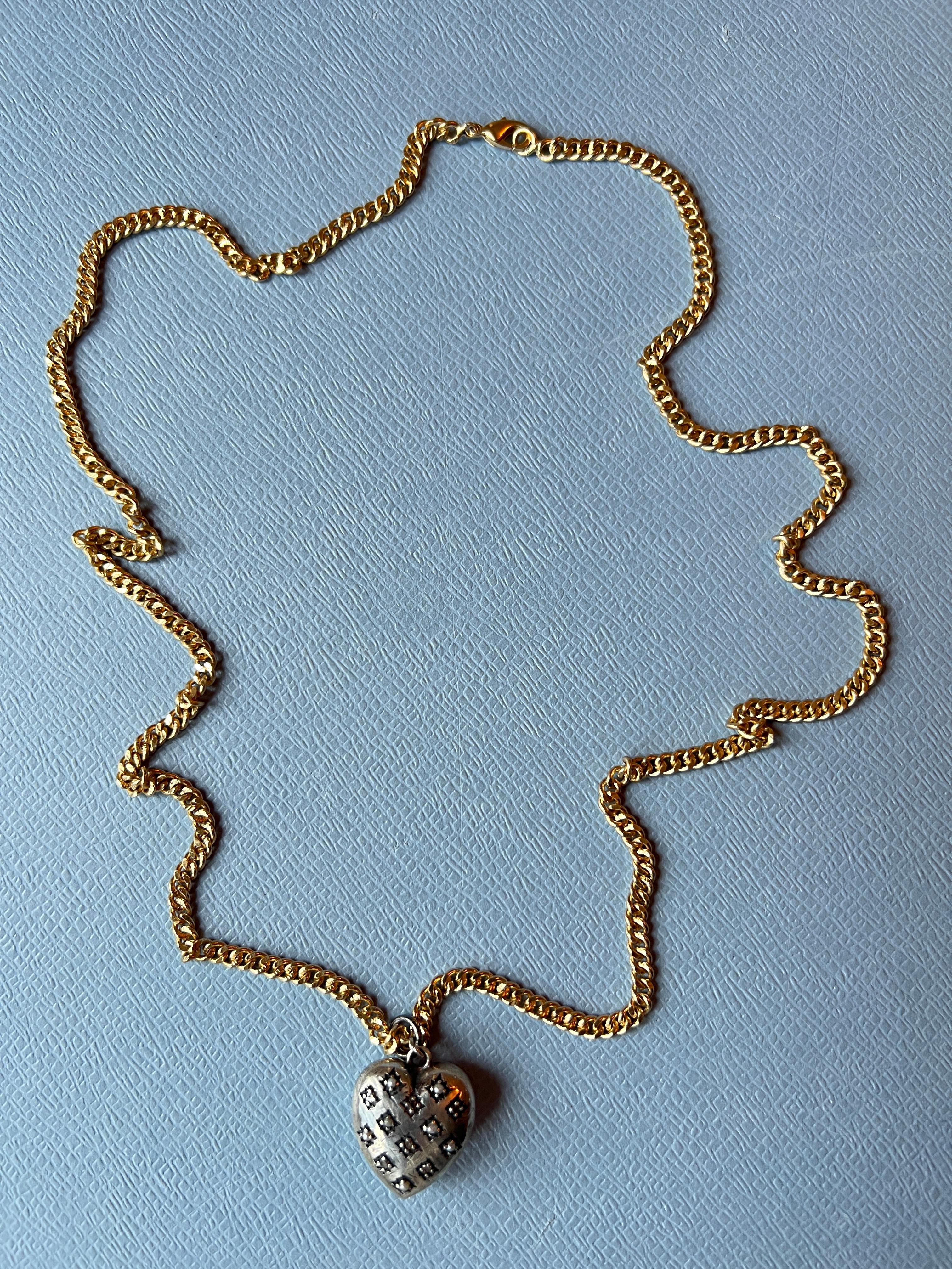 Silver Heart Long Necklace White Diamond White Pearl For Sale 9