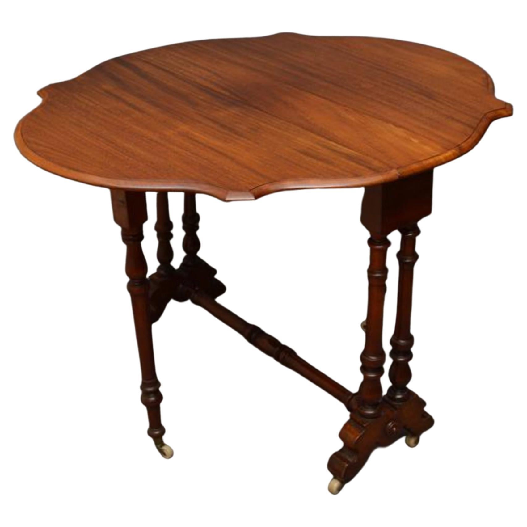 Viktorianischer Sutherland-Tisch aus Nussbaumholz